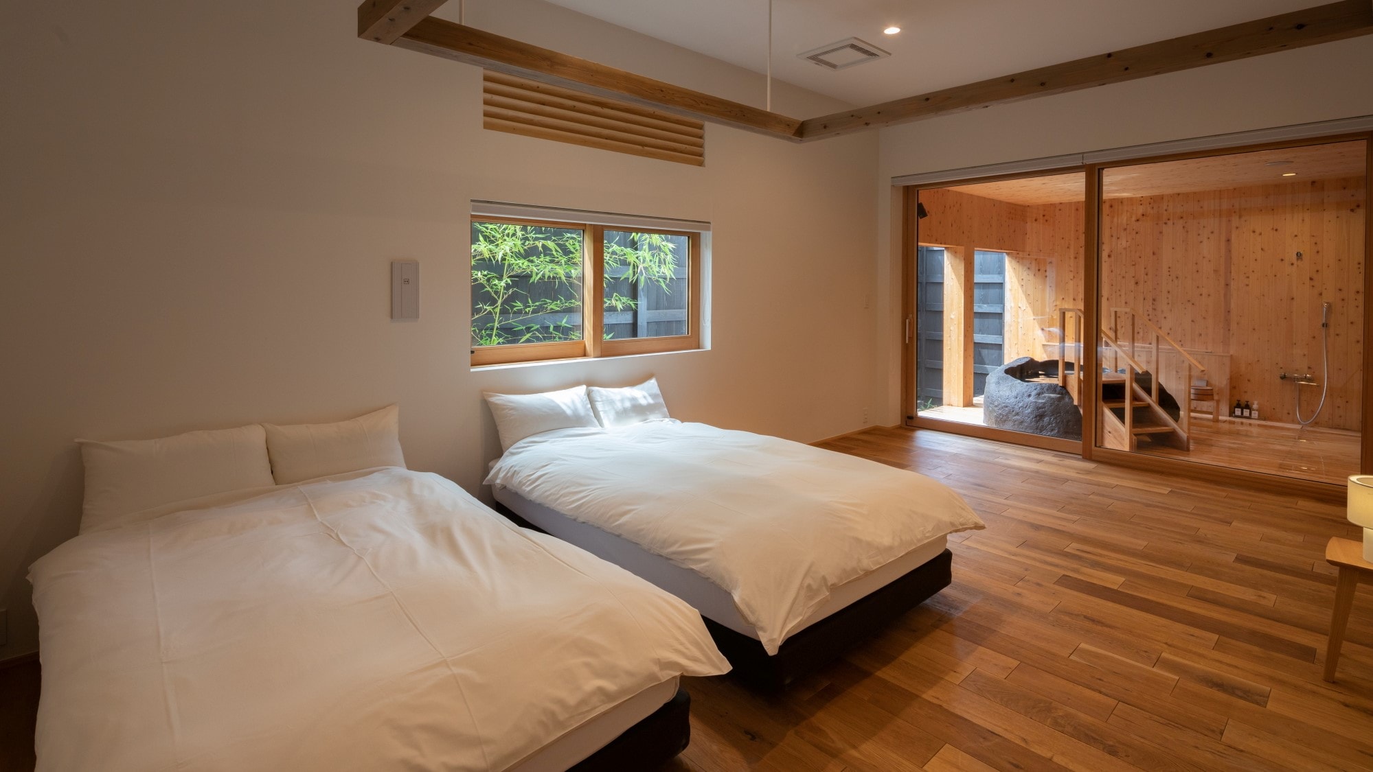 [YAMAGATA 01] We have prepared furniture that is unique to Yamagata in a large space. The warmth of the wood on the soles of the feet is also comfortable