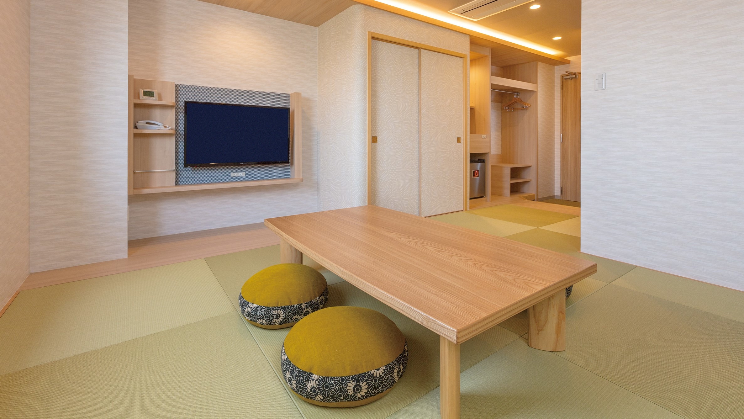 Japanese-style room