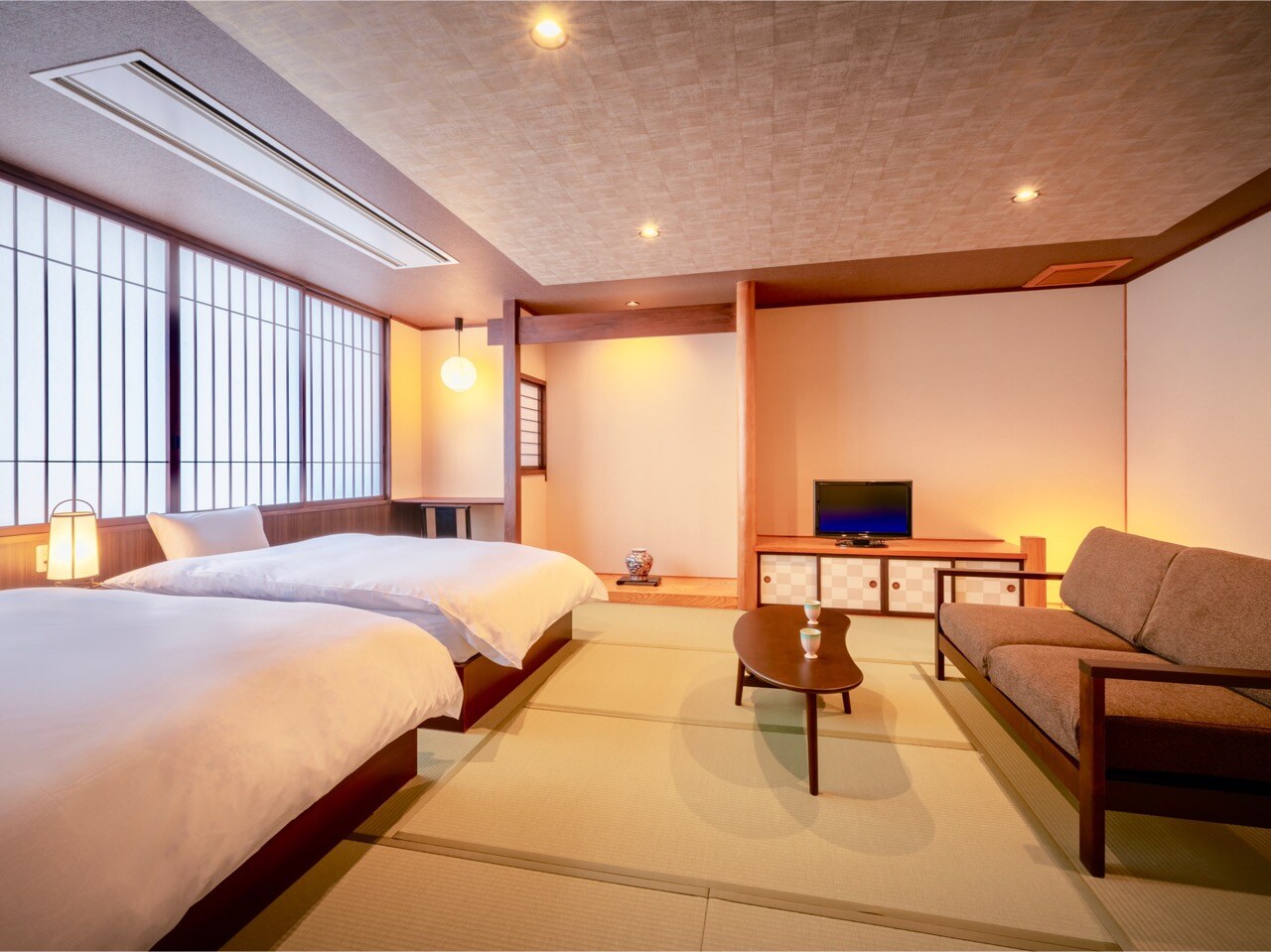 [Limited to 2 adults] Barrier-free twin beds Japanese and Western rooms (non-smoking) Horizontal