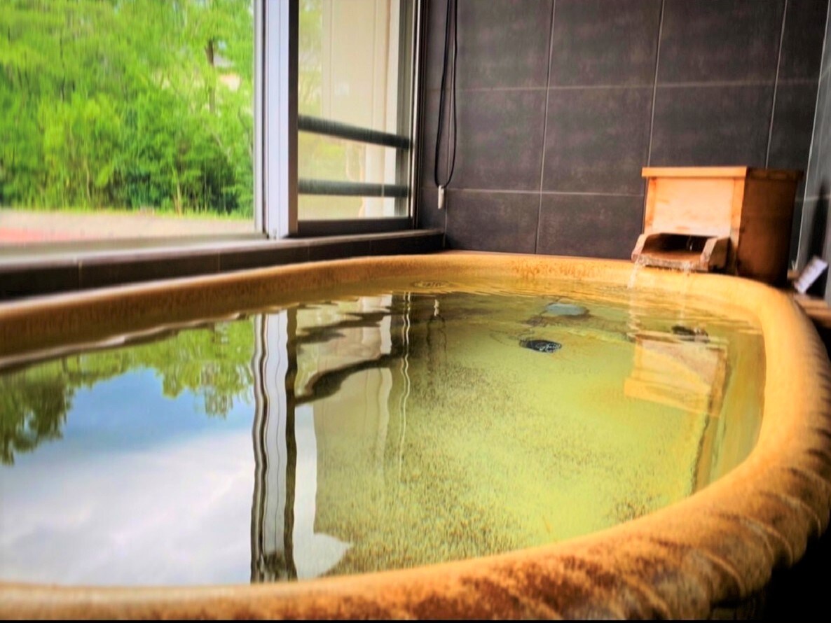 [Western modern Jr suite] 40 square meters + private terrace 6 square meters, cypress open-air bath
