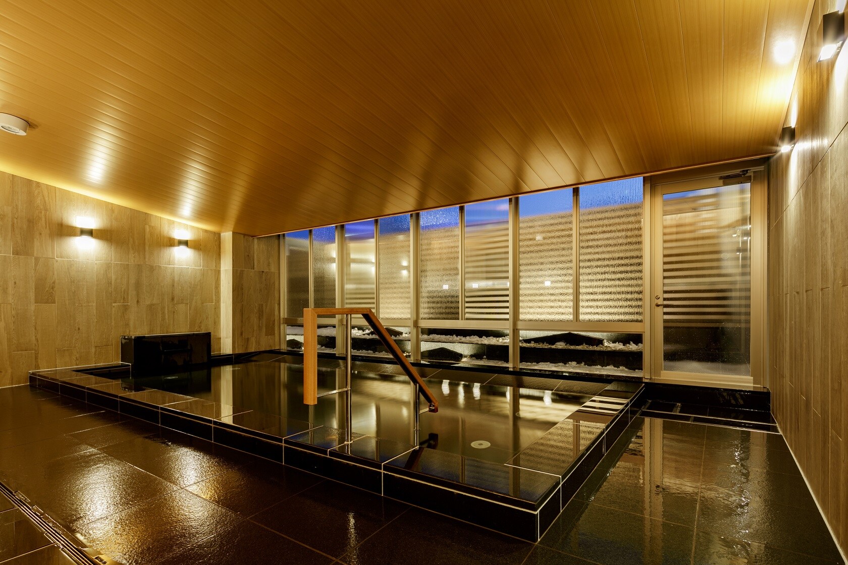 Large communal bath