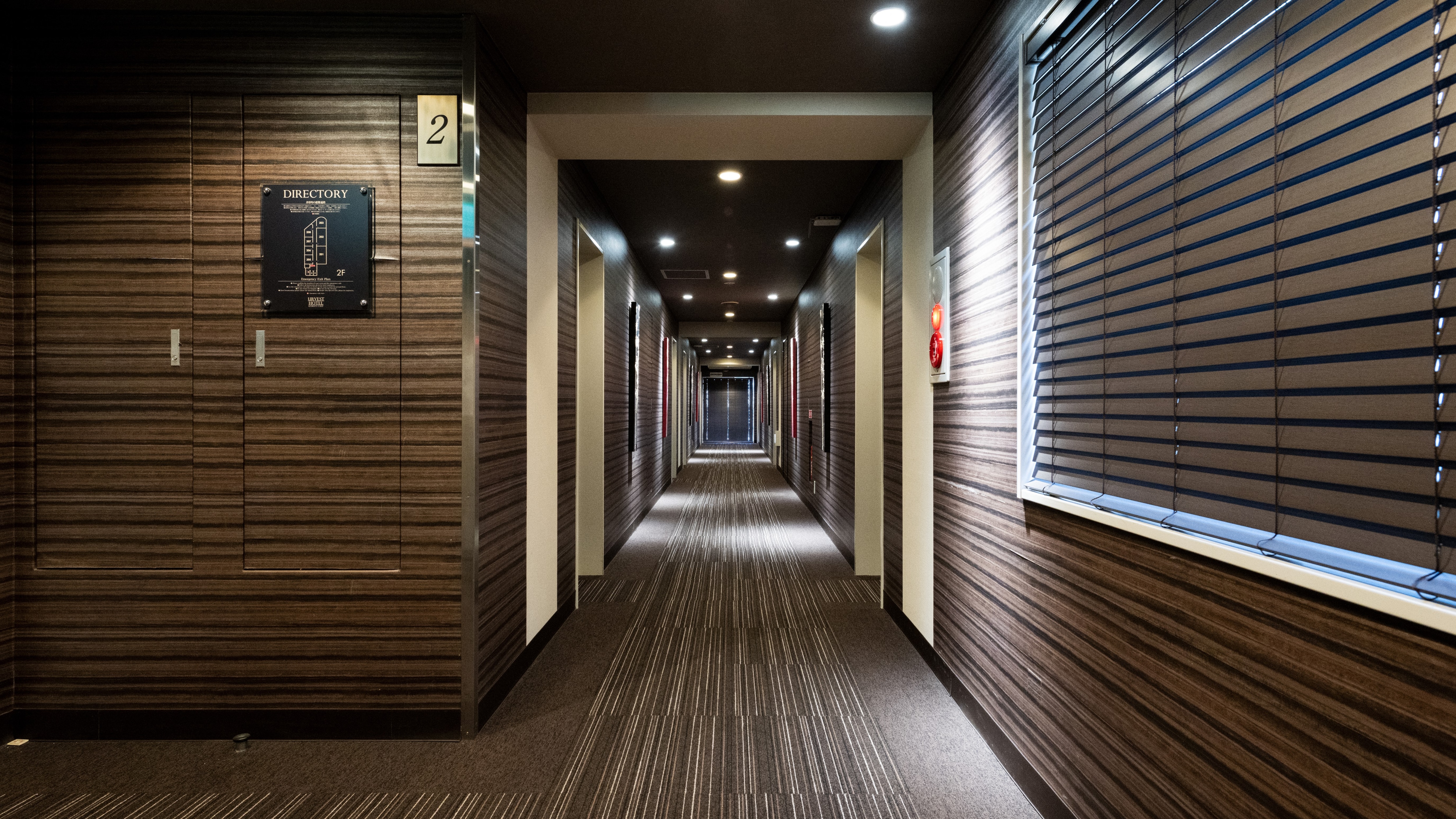 * Chic design and a calming atmosphere.