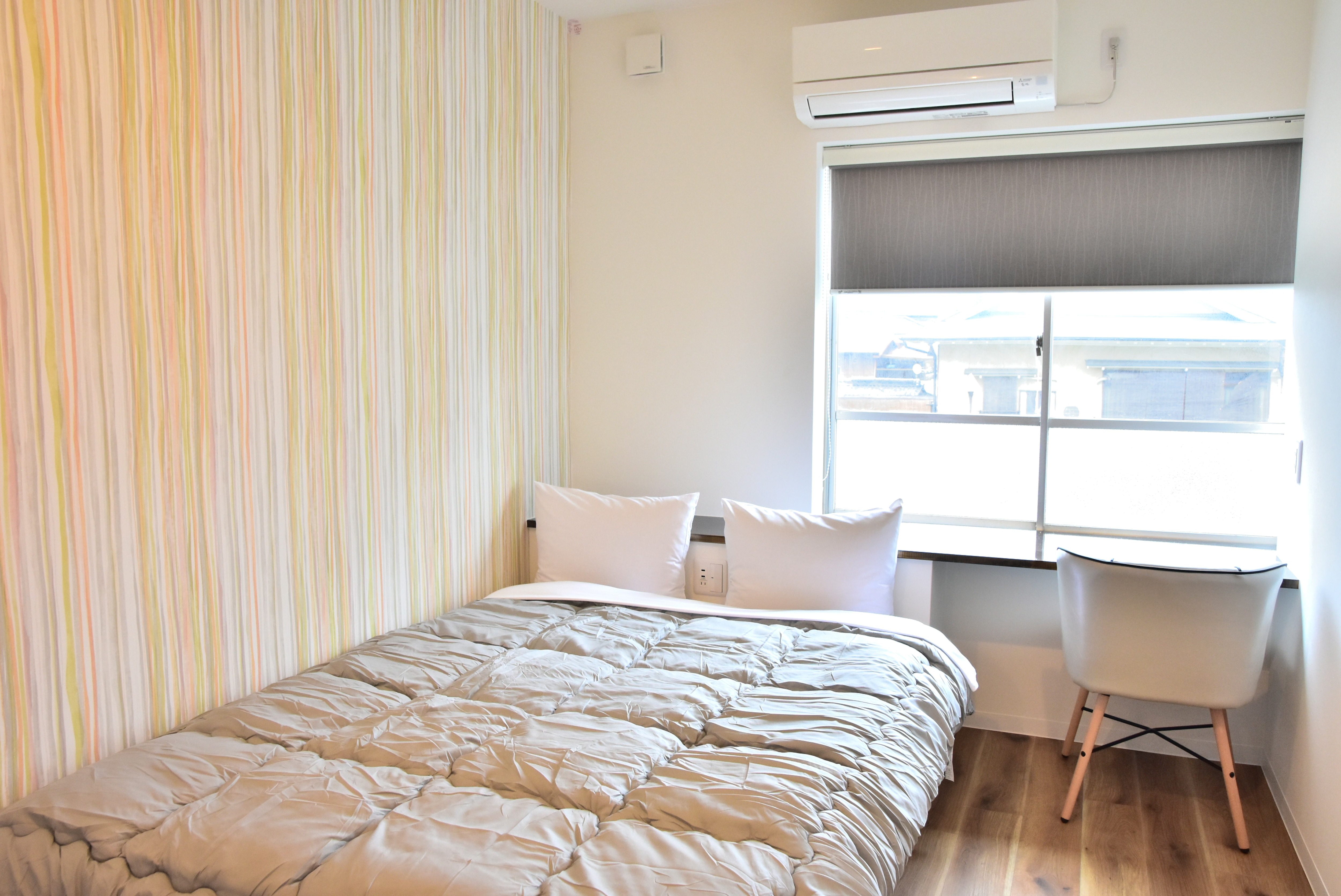 Double bed