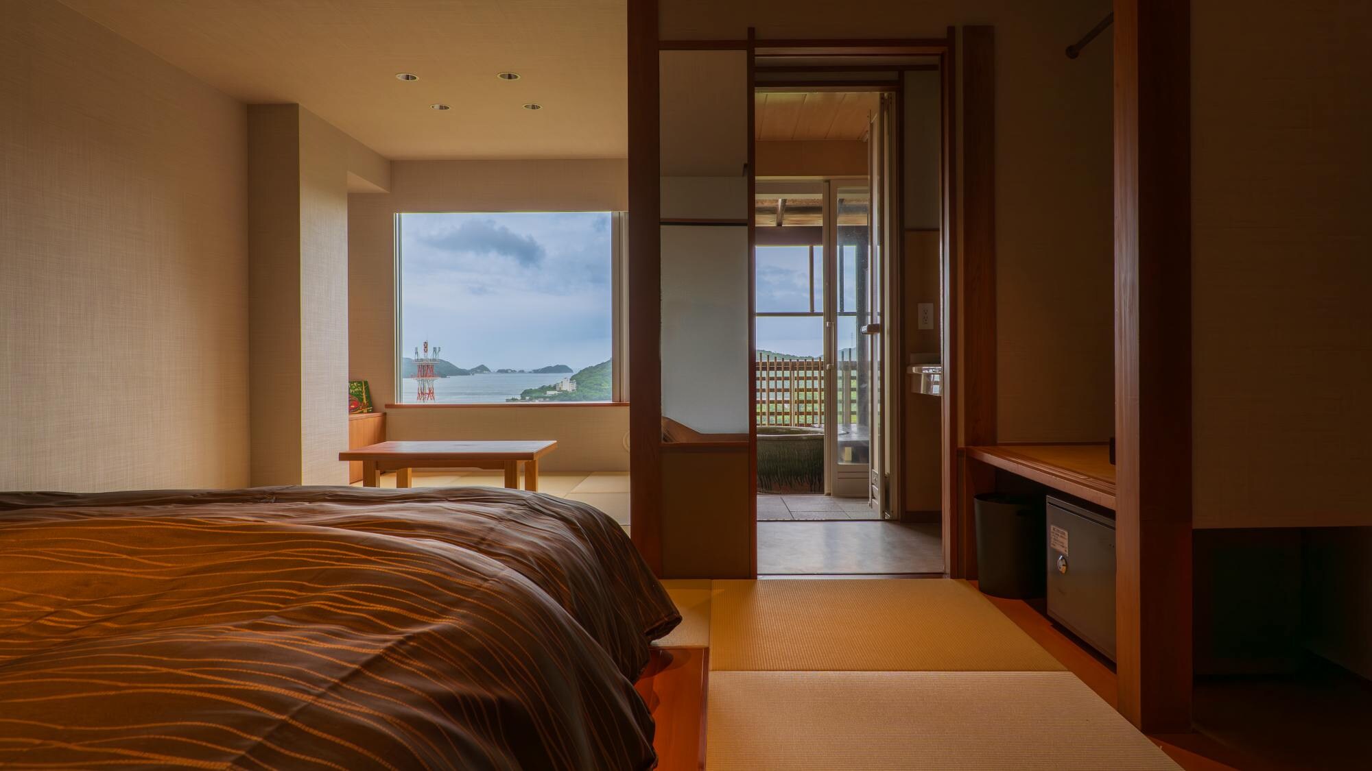 Special Japanese-Western room with open-air bath (35m²) *There are two types with different bed positions, but you cannot choose