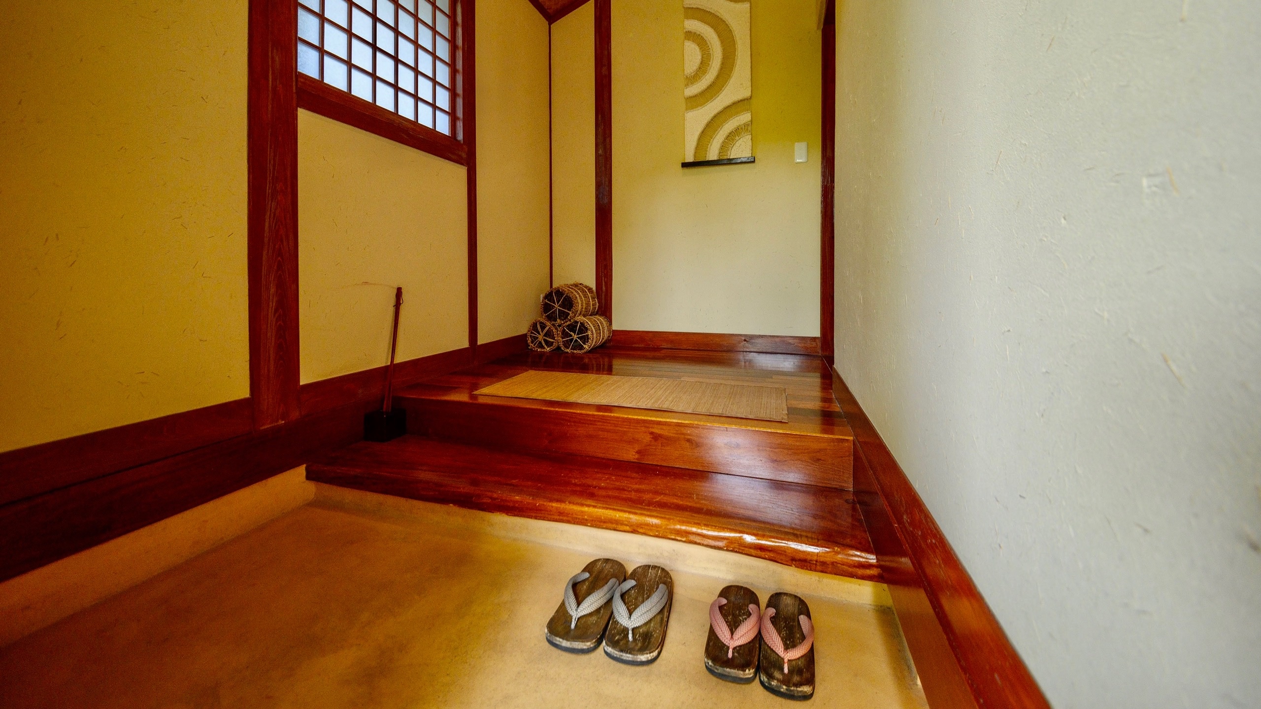Guest room/Entrance