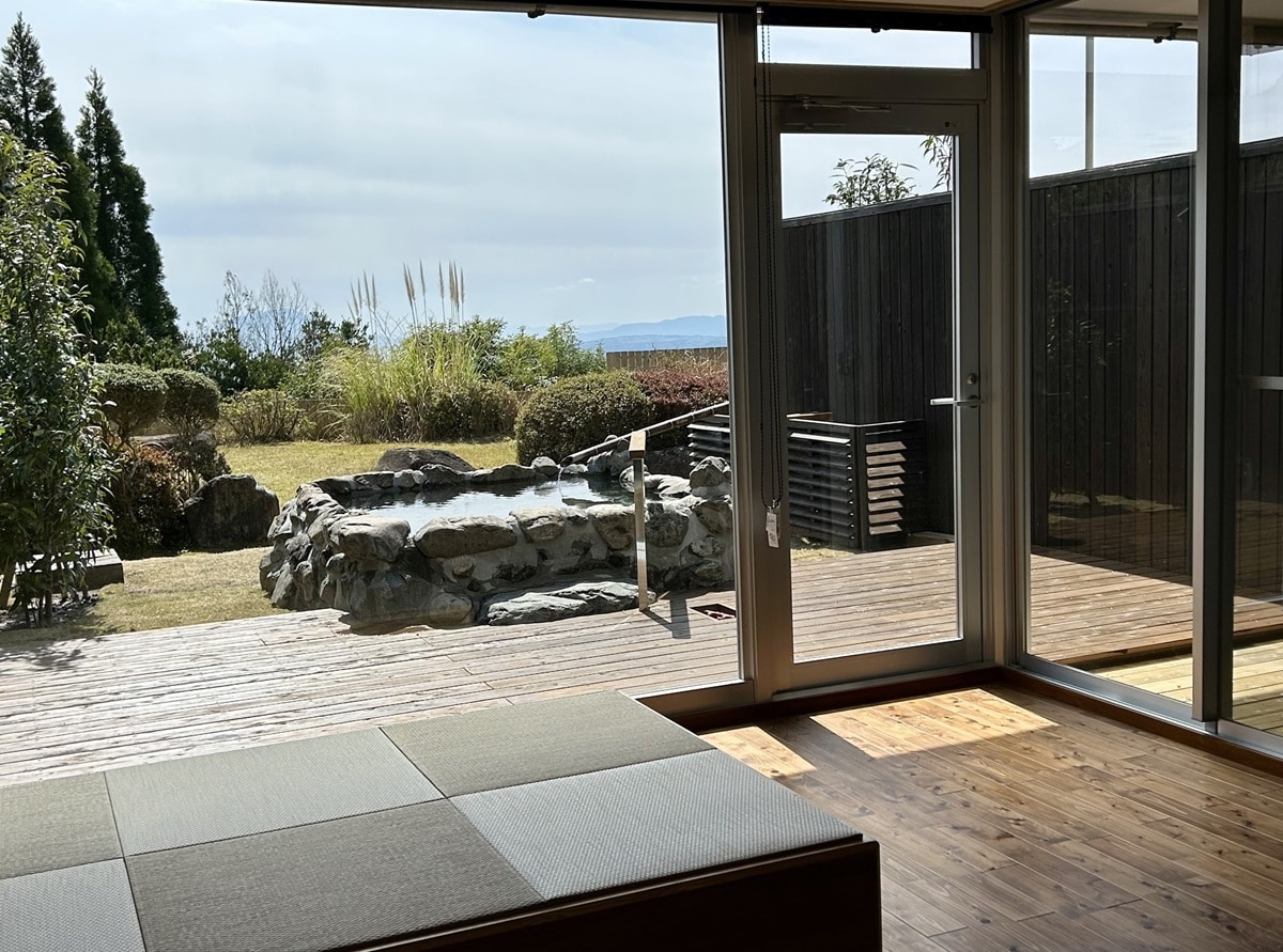 1st floor, 69 square meters, guest room with open-air bath, example