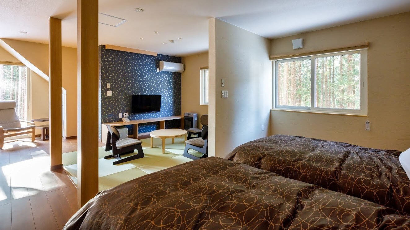 Deluxe Japanese and Western room twin "stall"