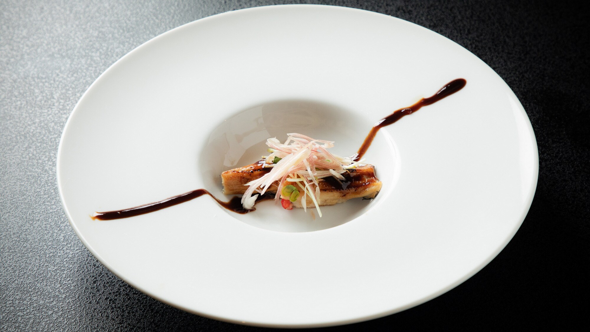 [Summer 2025] The middle plate is "True Conger Eel Itaomachipu - The Ark of Ratatouille". Itaomachipu is an Ainu word meaning sea and river.