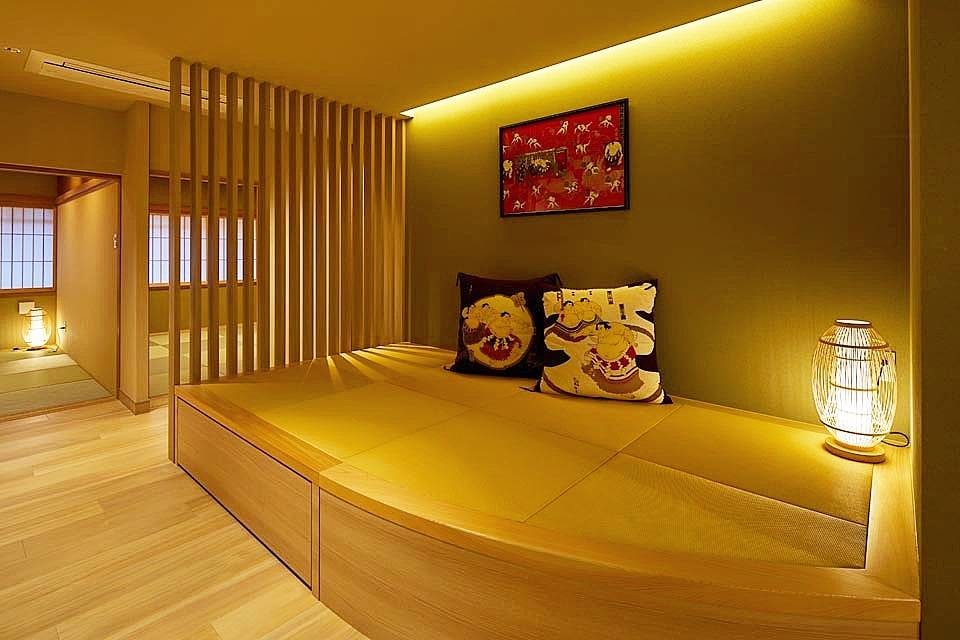 Deluxe suite room