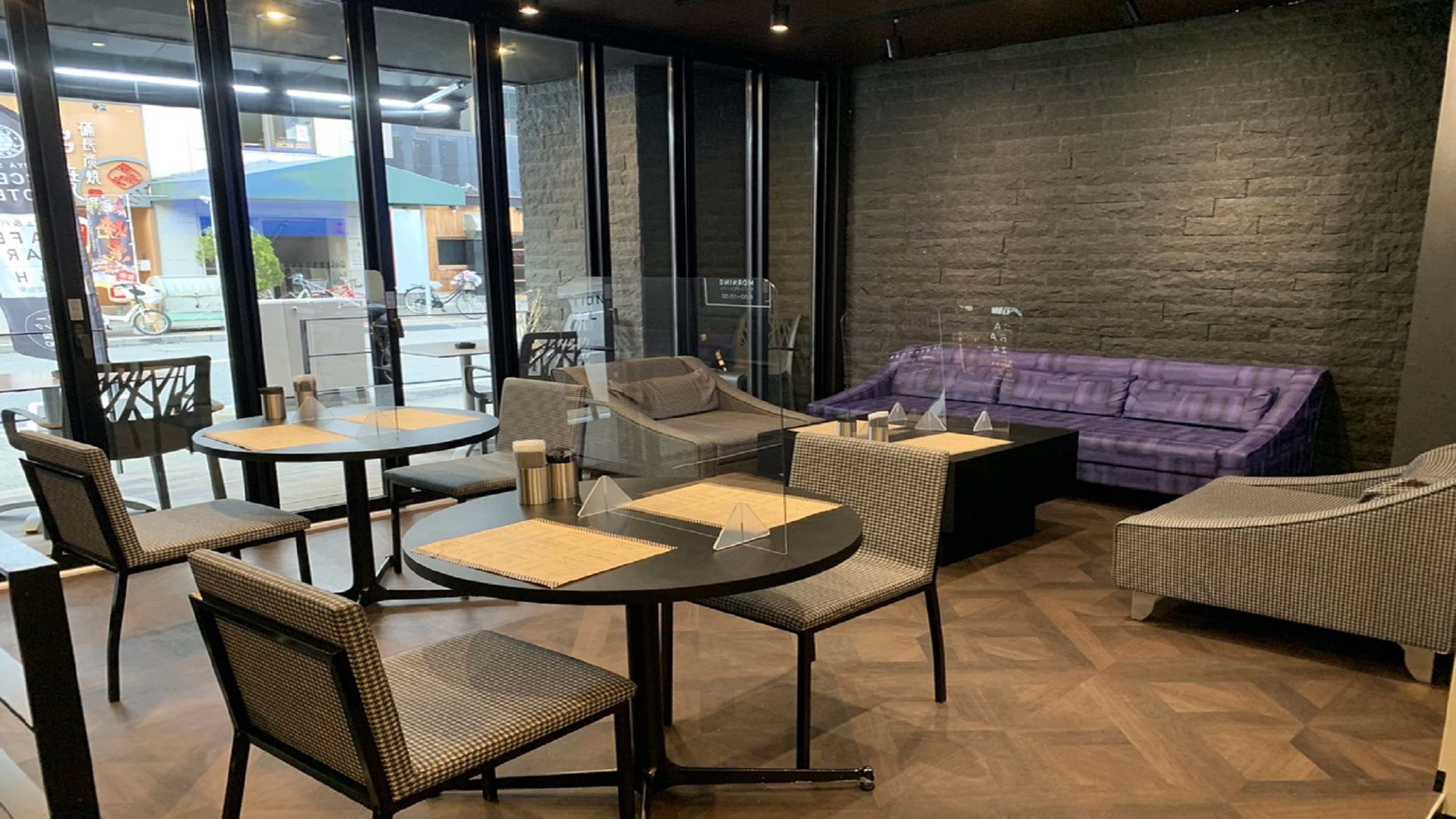 Cafe sofa seats
