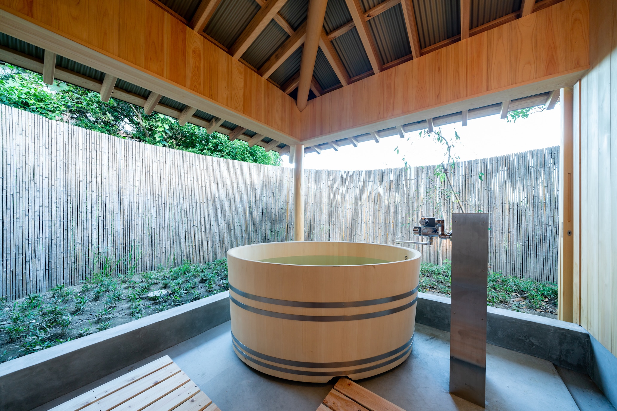 Storehouse Open-air bath