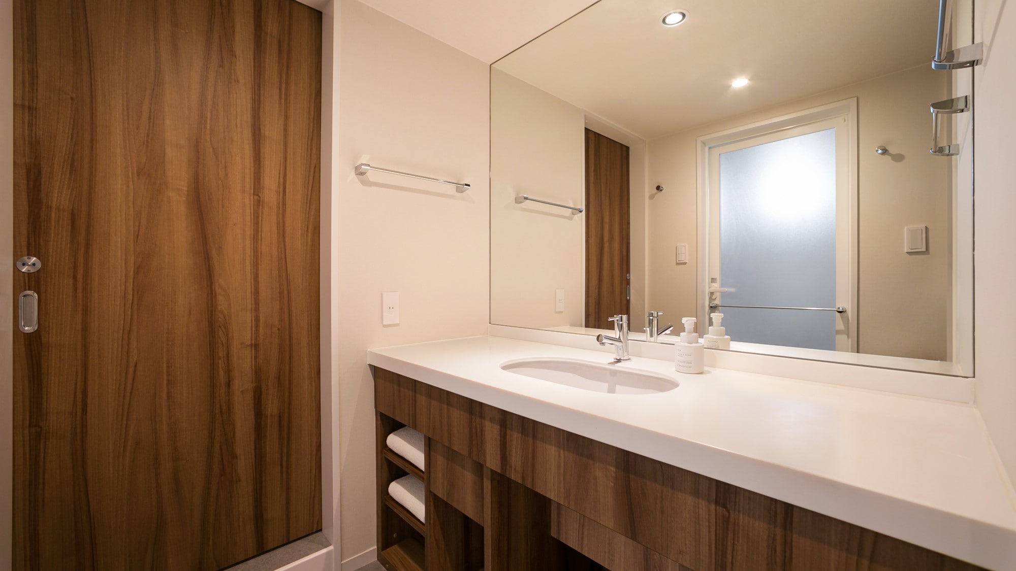 Separate bath and toilet, sink