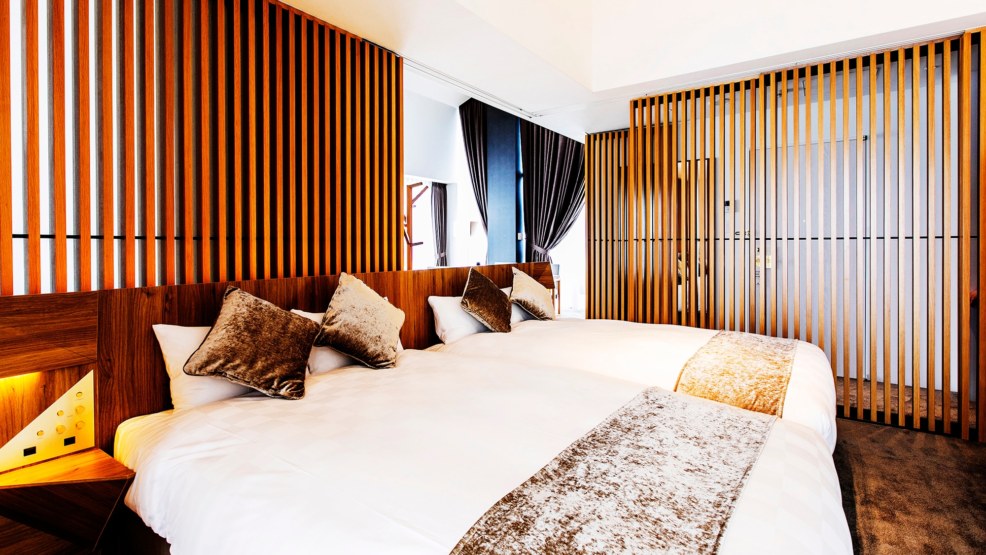 [Suite room with outdoor jacuzzi] [68 square meters]