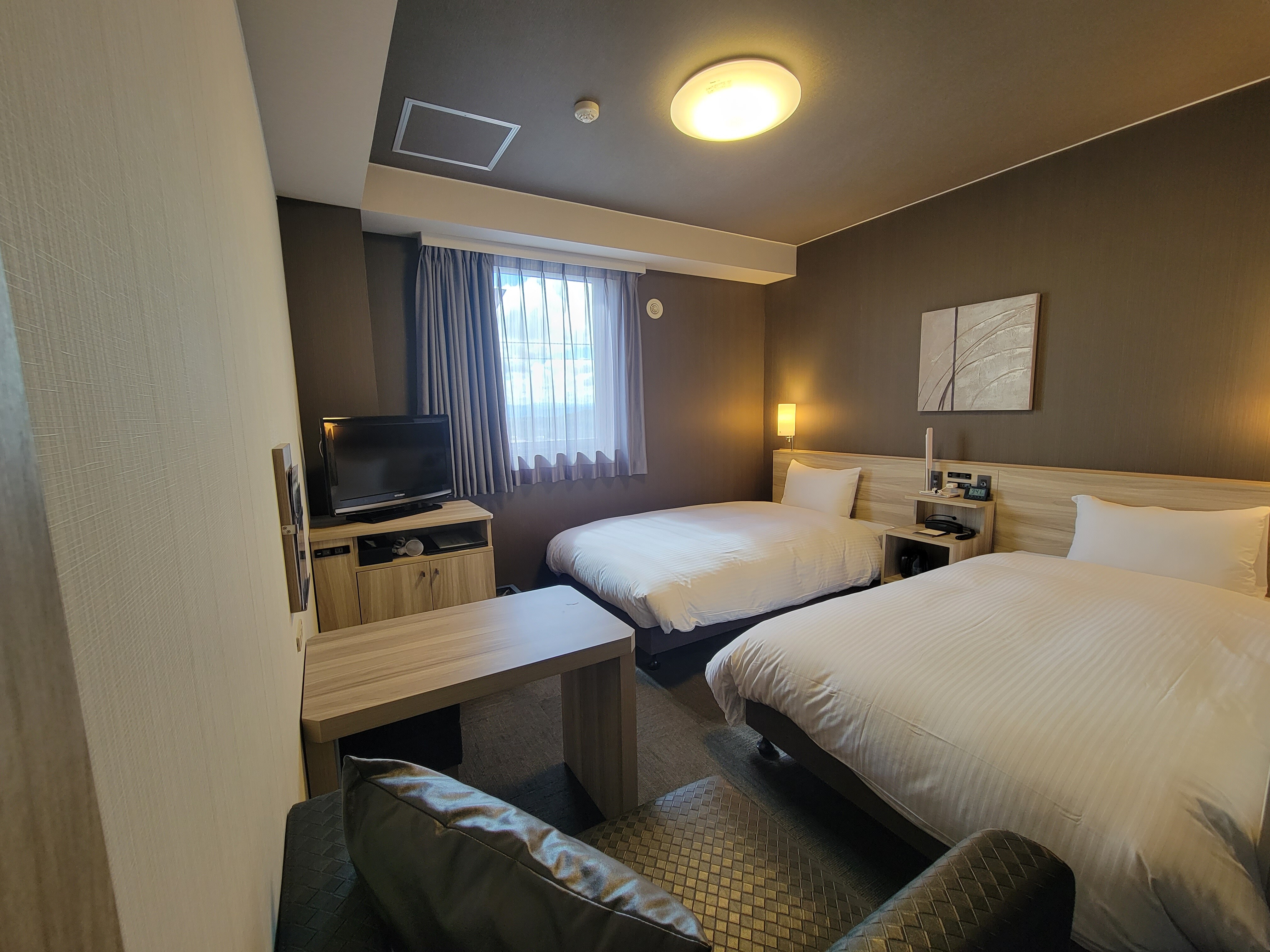 Main building twin room 2