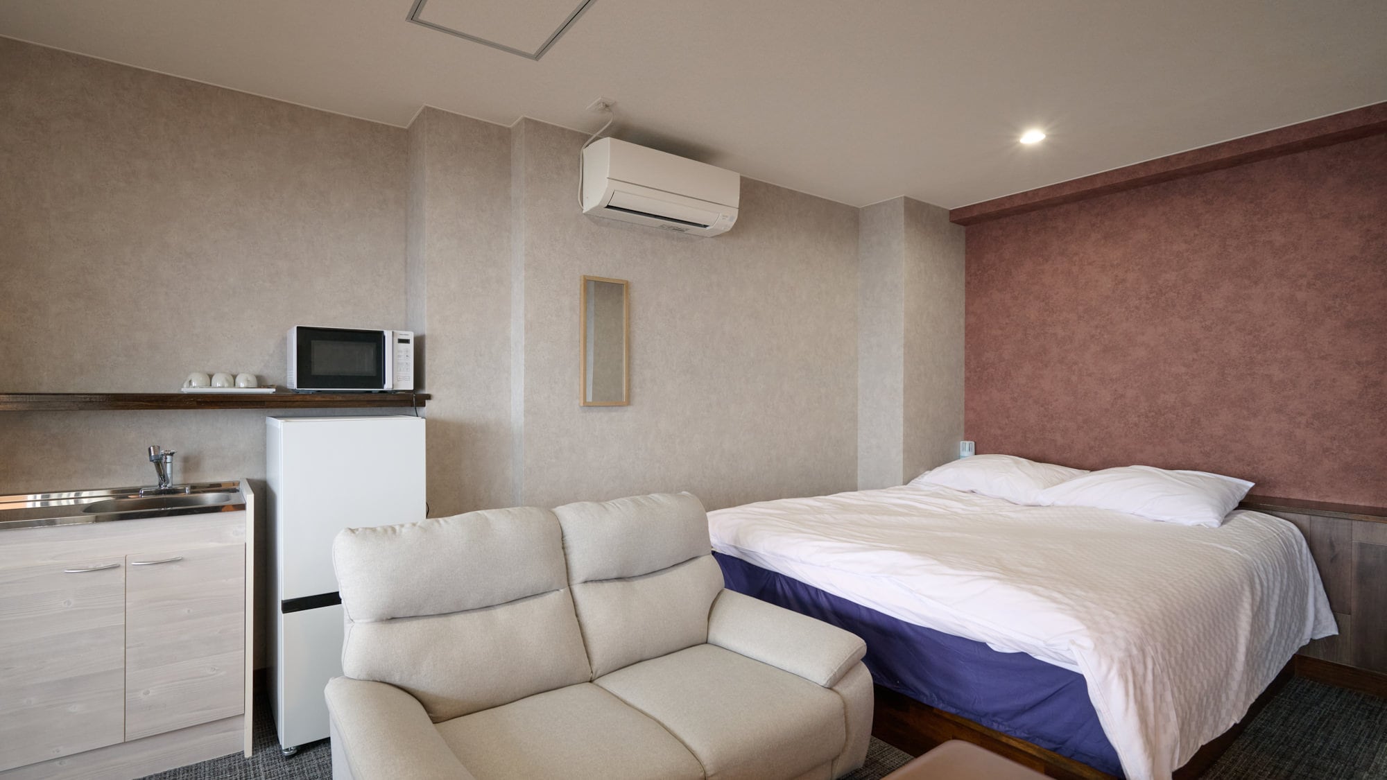 [Non-smoking] Japanese-Western room for 1-2 people (with open-air bath and mini-kitchen)