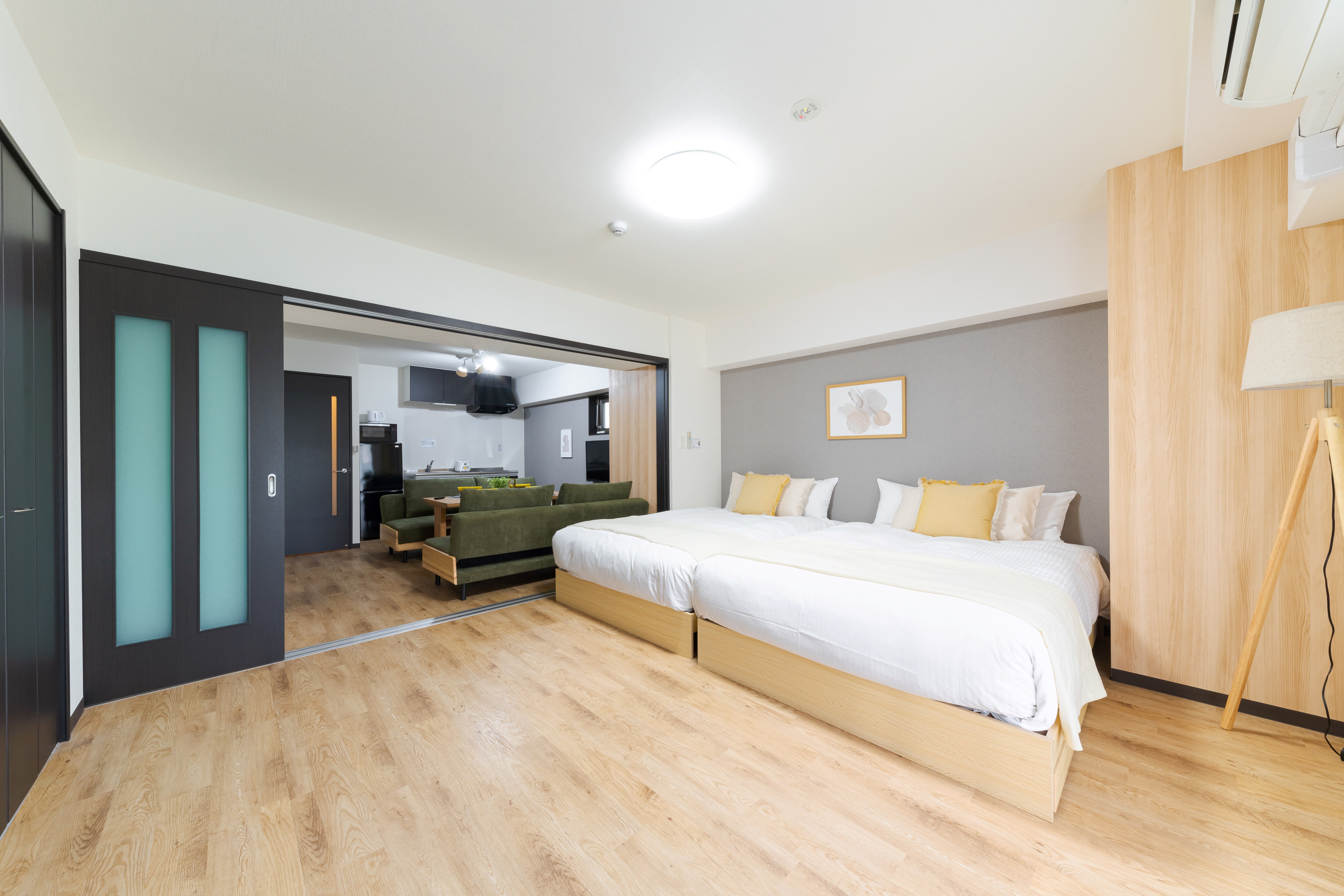 All rooms are 44 square meters! Extremely comfortable! Comes with a high-class sofa bed
