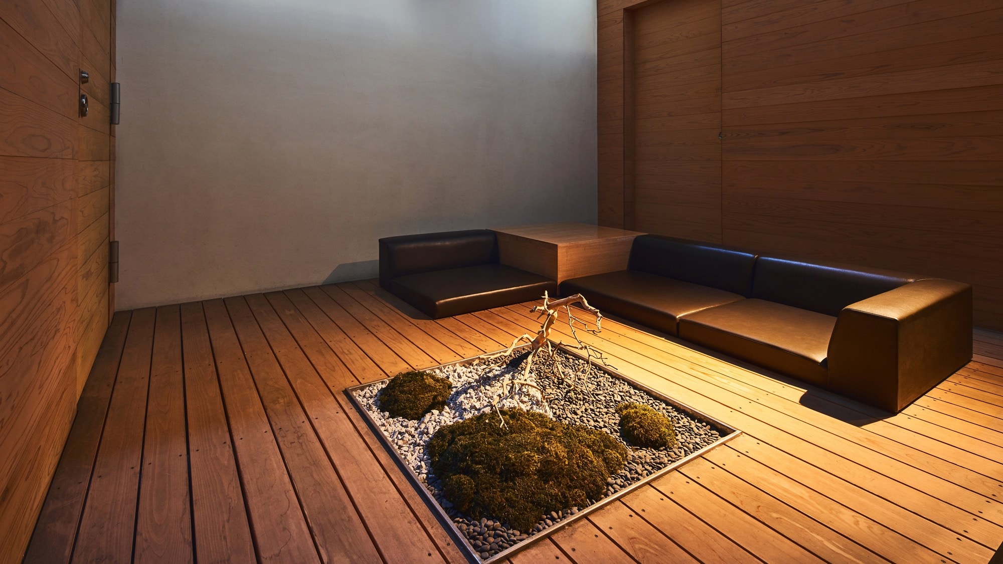 Annex Maisonette Room: Basement 1st Floor Terrace