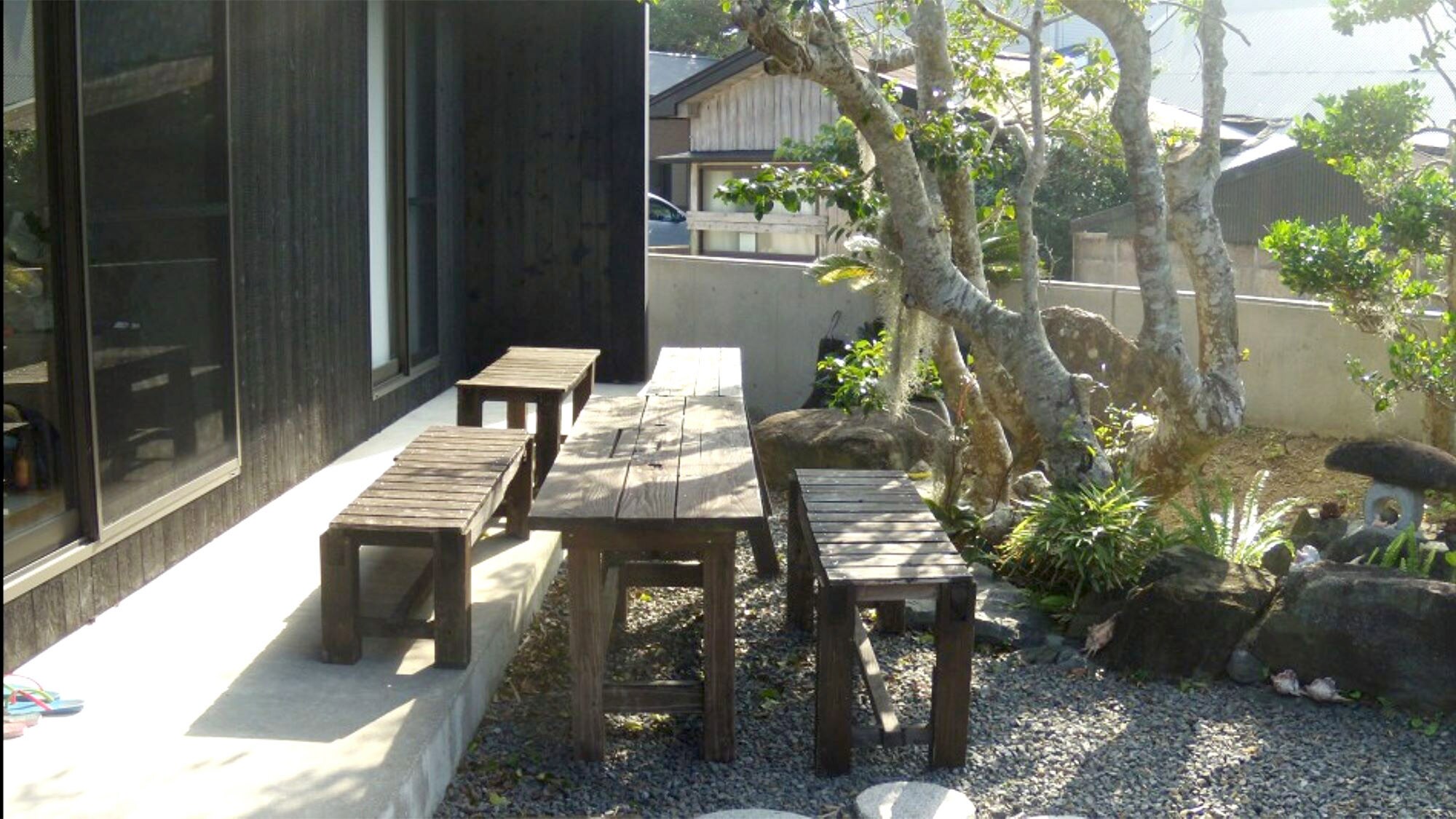 ・ Relax on the terrace with a Japanese taste