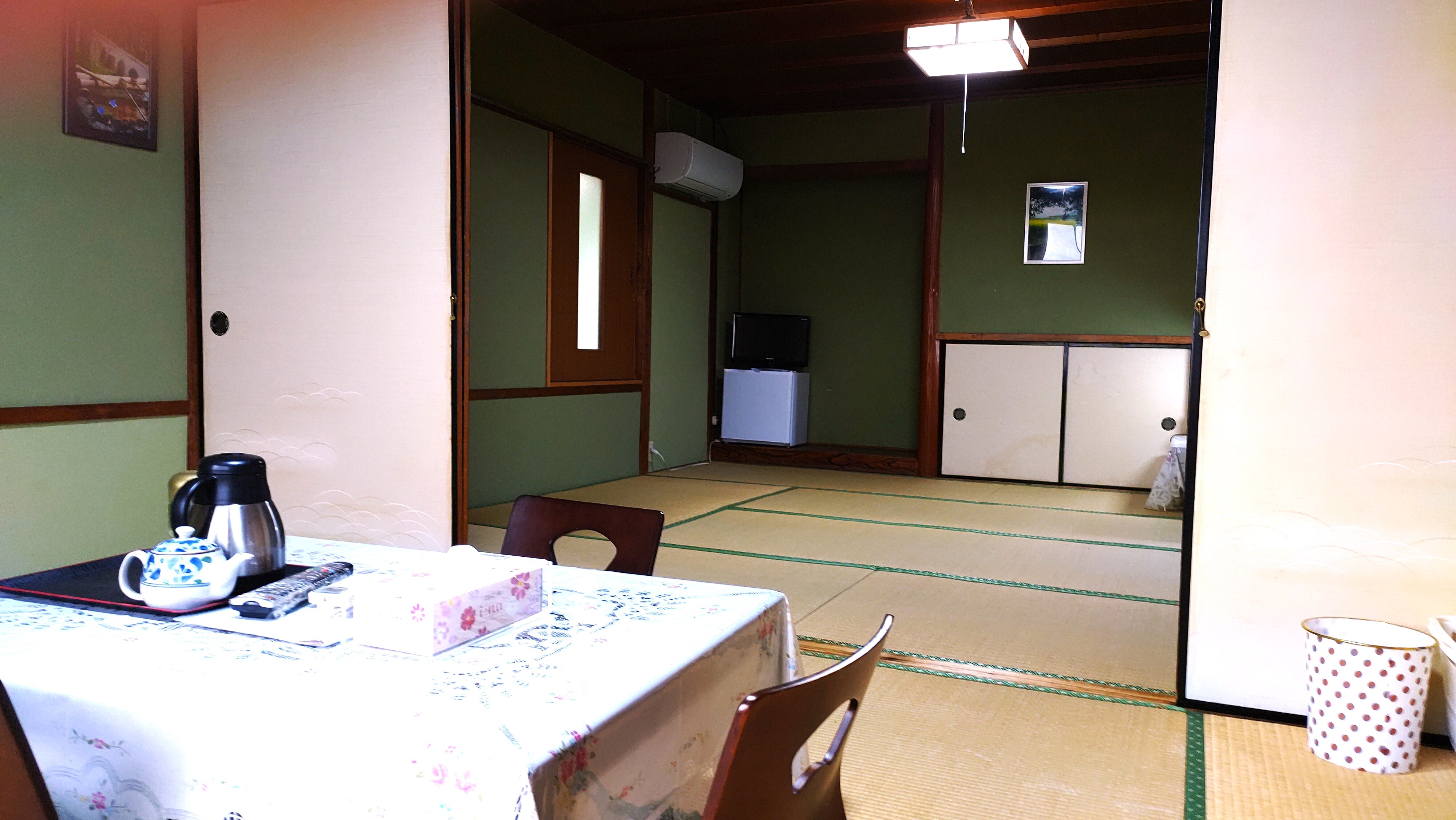 Japanese-style room 14 tatami mats