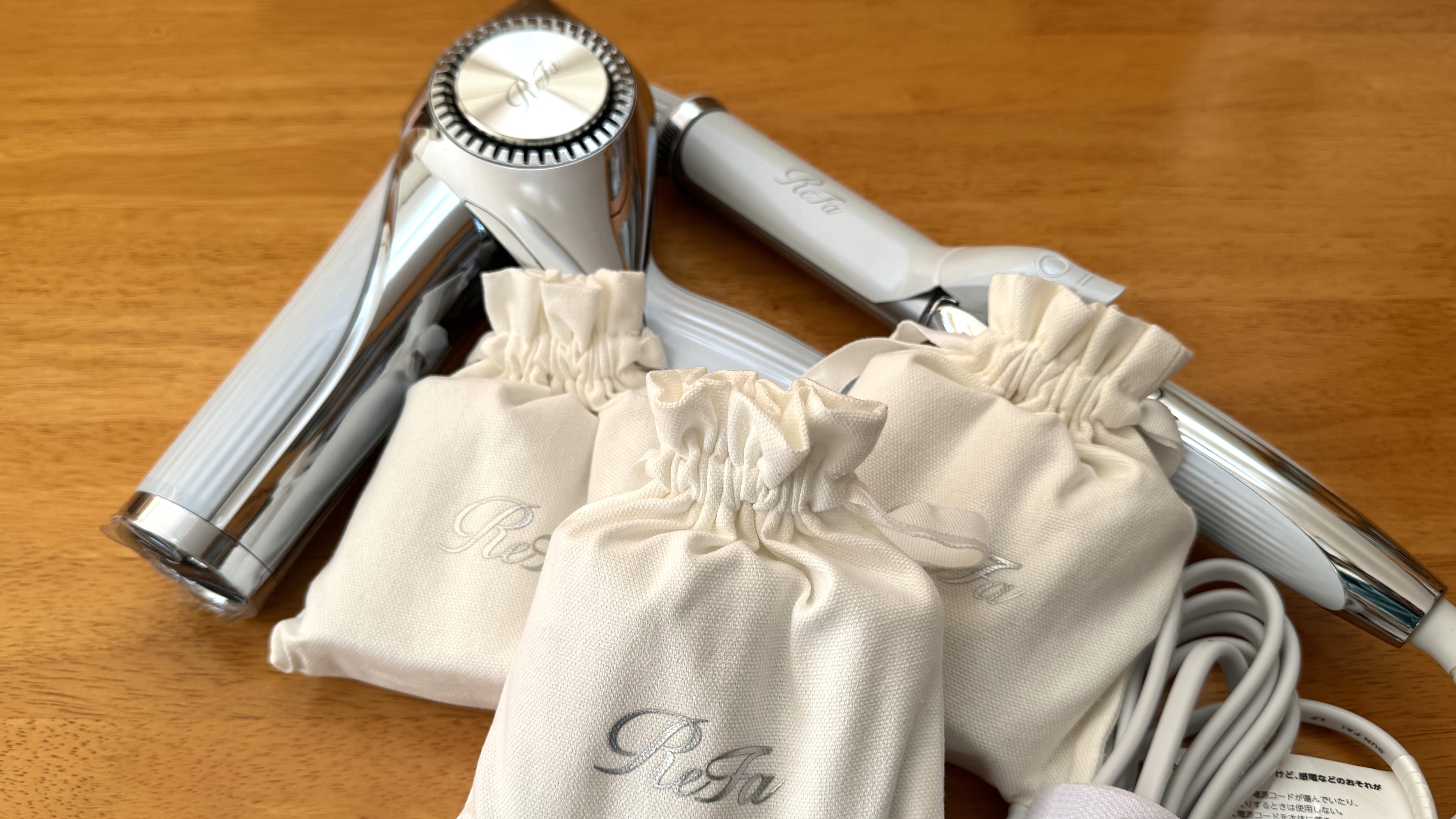 "ReFa Amenity" for women's trips only