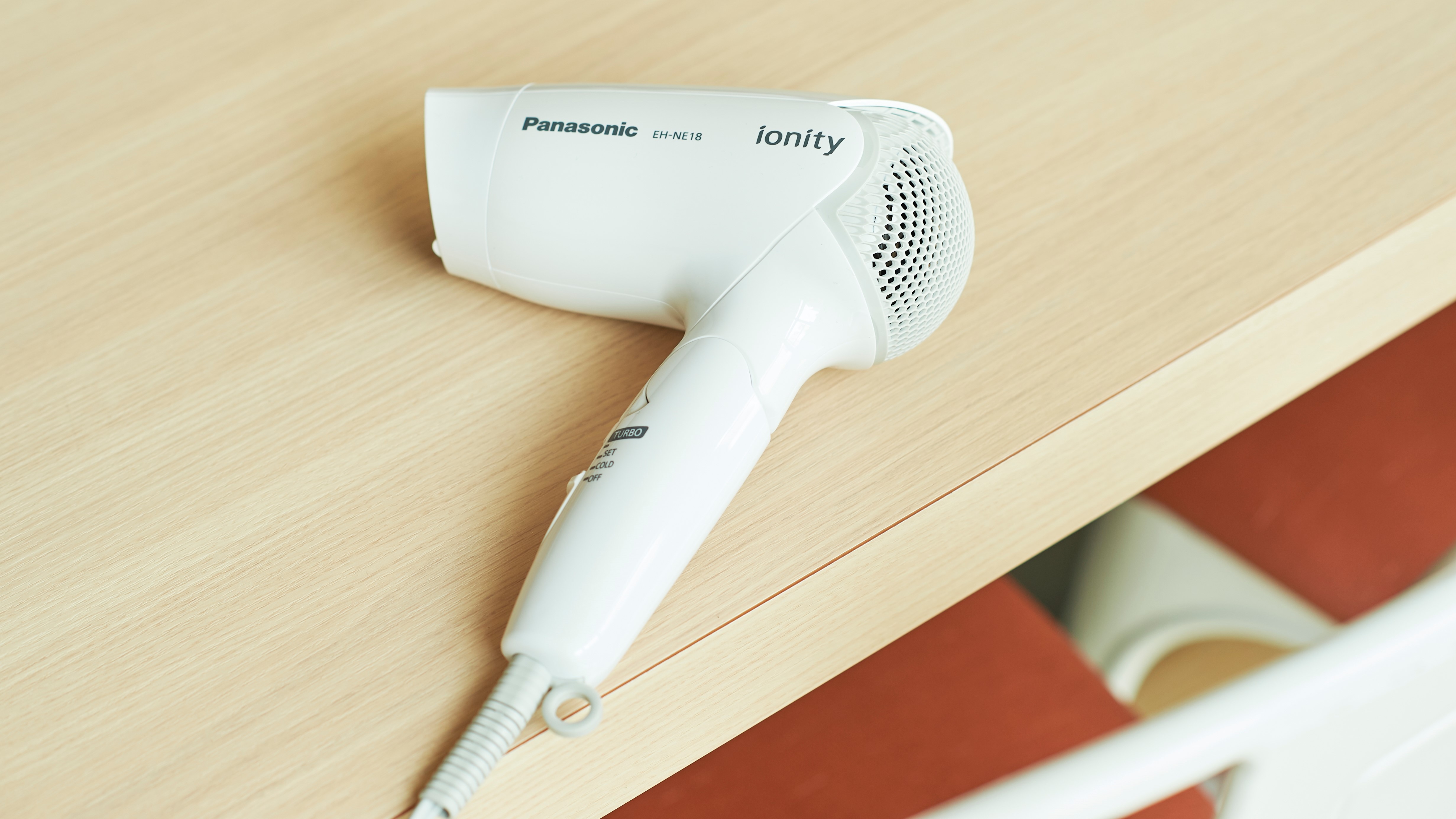 [Peralatan kamar] Pengering rambut