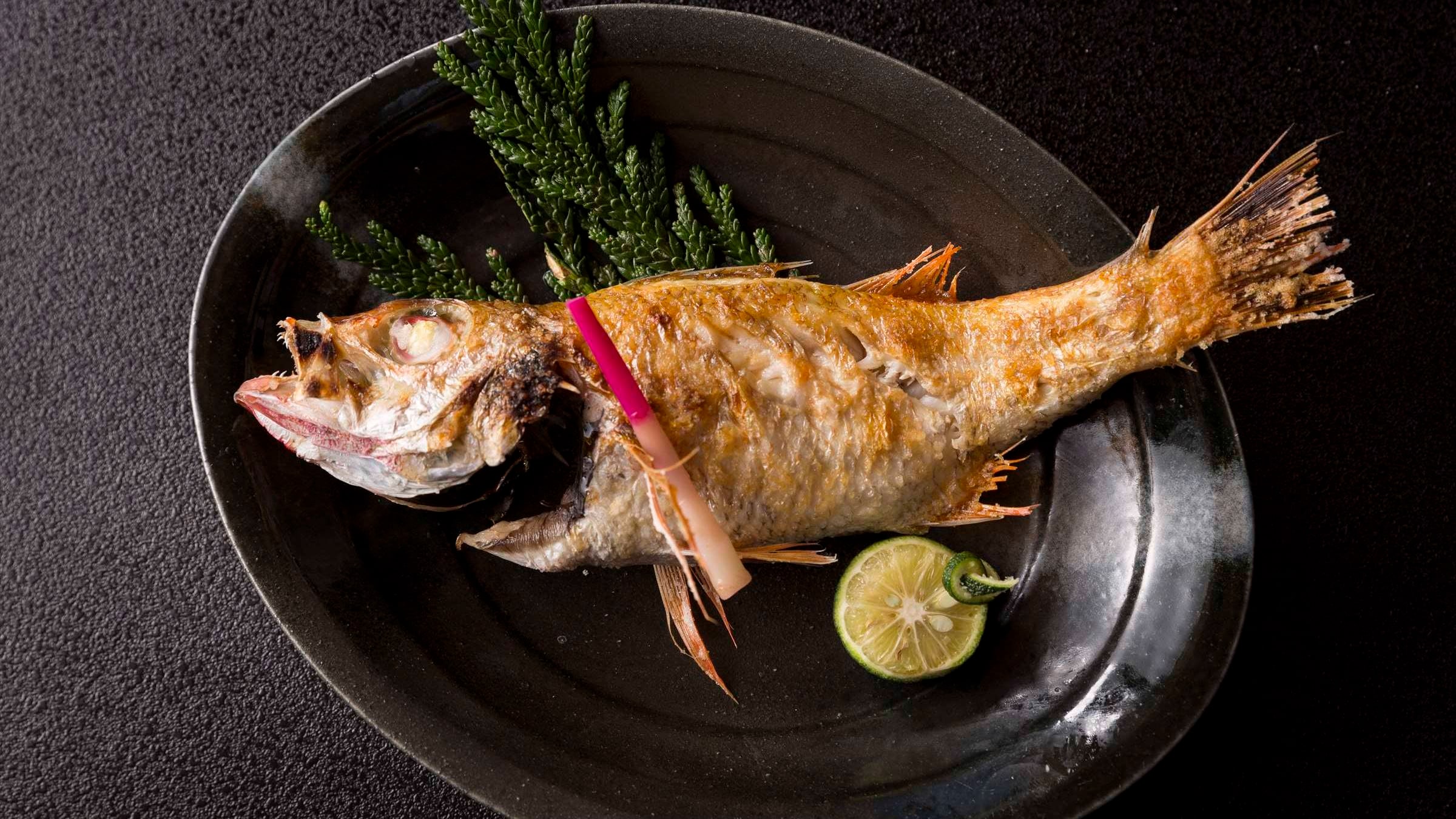 Salt-grilled rosy seabass *Ingredients may change depending on the season.