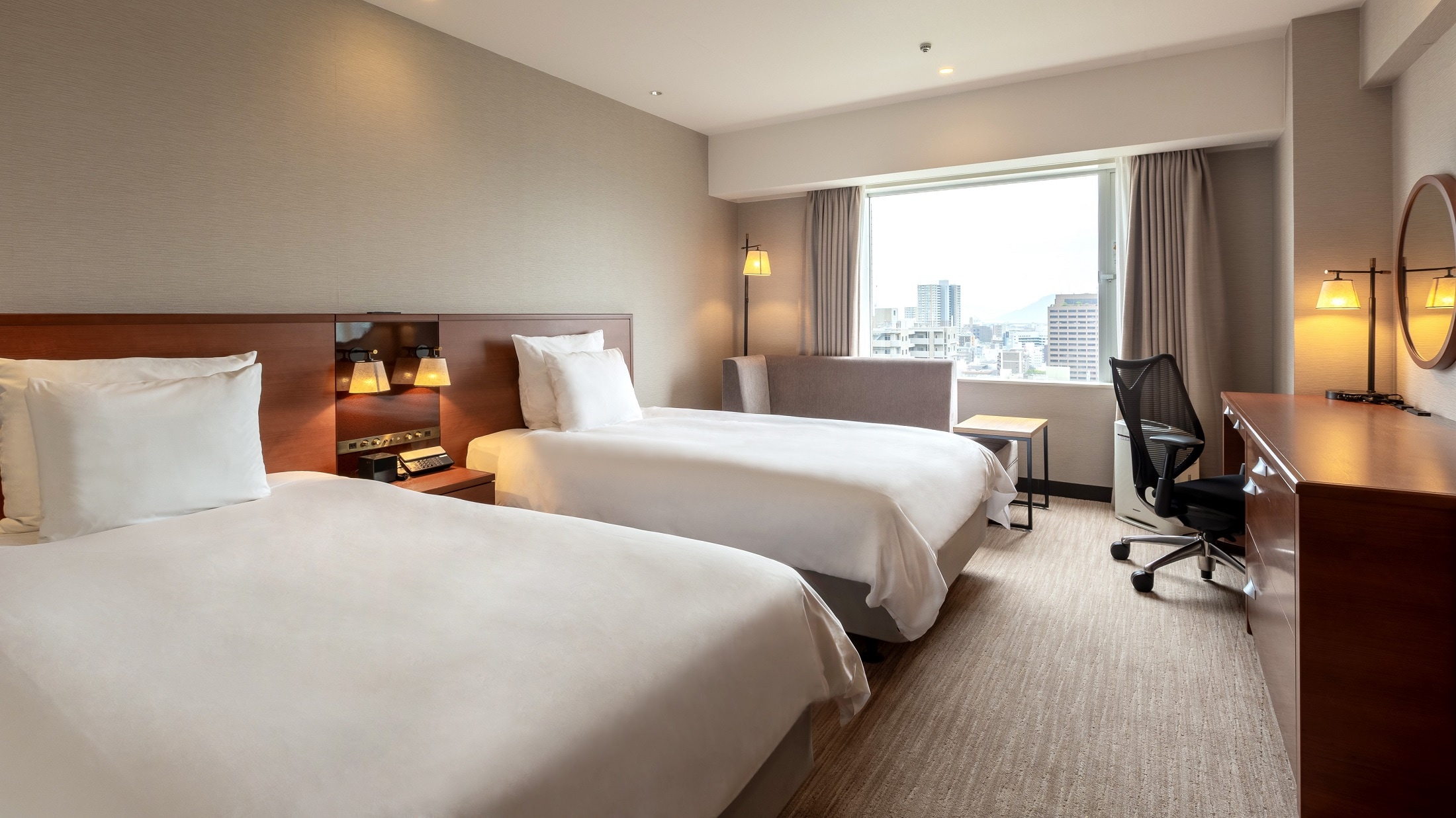A little more luxurious than usual, the Club Floor Twin Room comes with Club Floor benefits and is perfect for a relaxing stay.