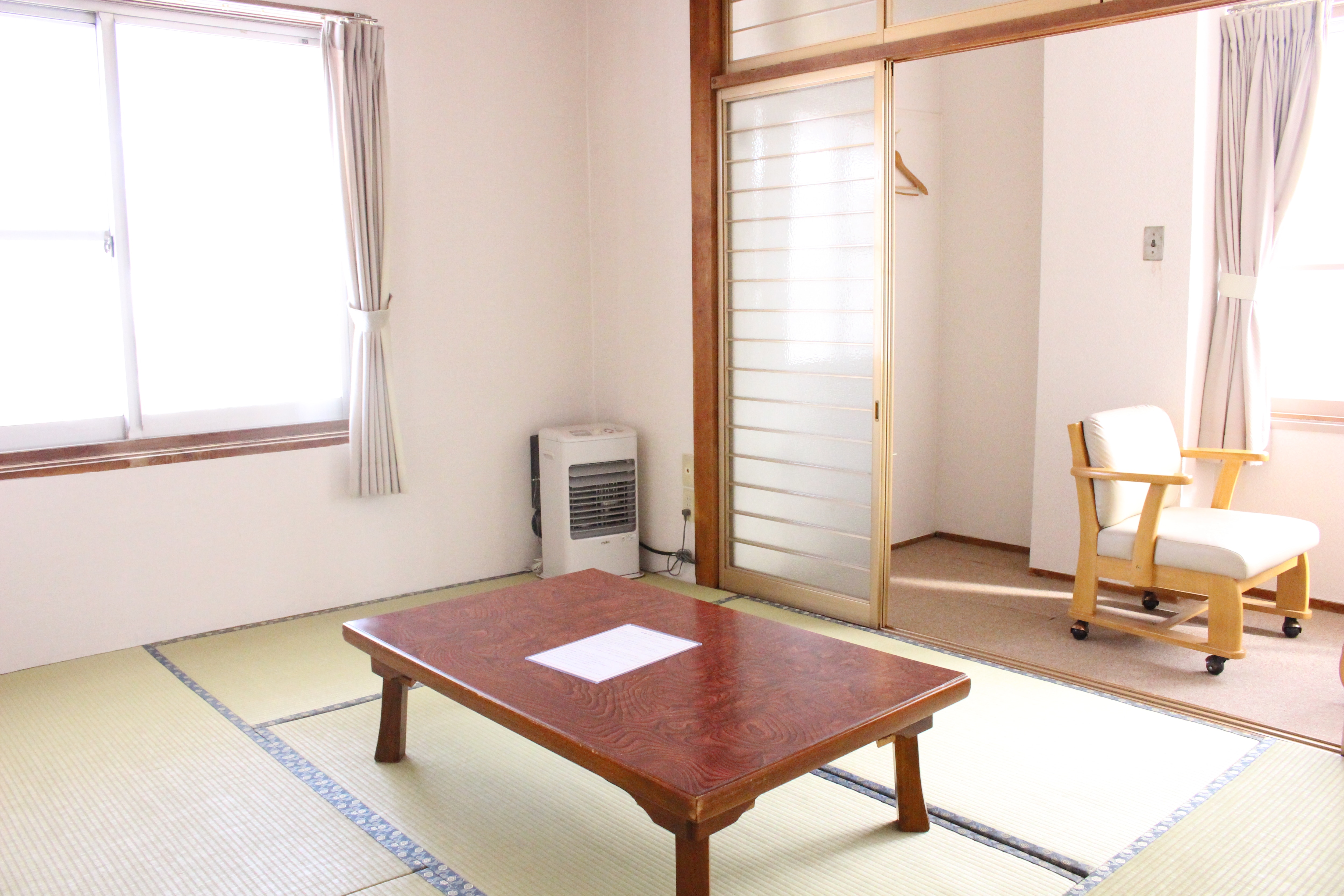 [Guesthouse] Ryokan-style Japanese-style room for 2 people with wide rim