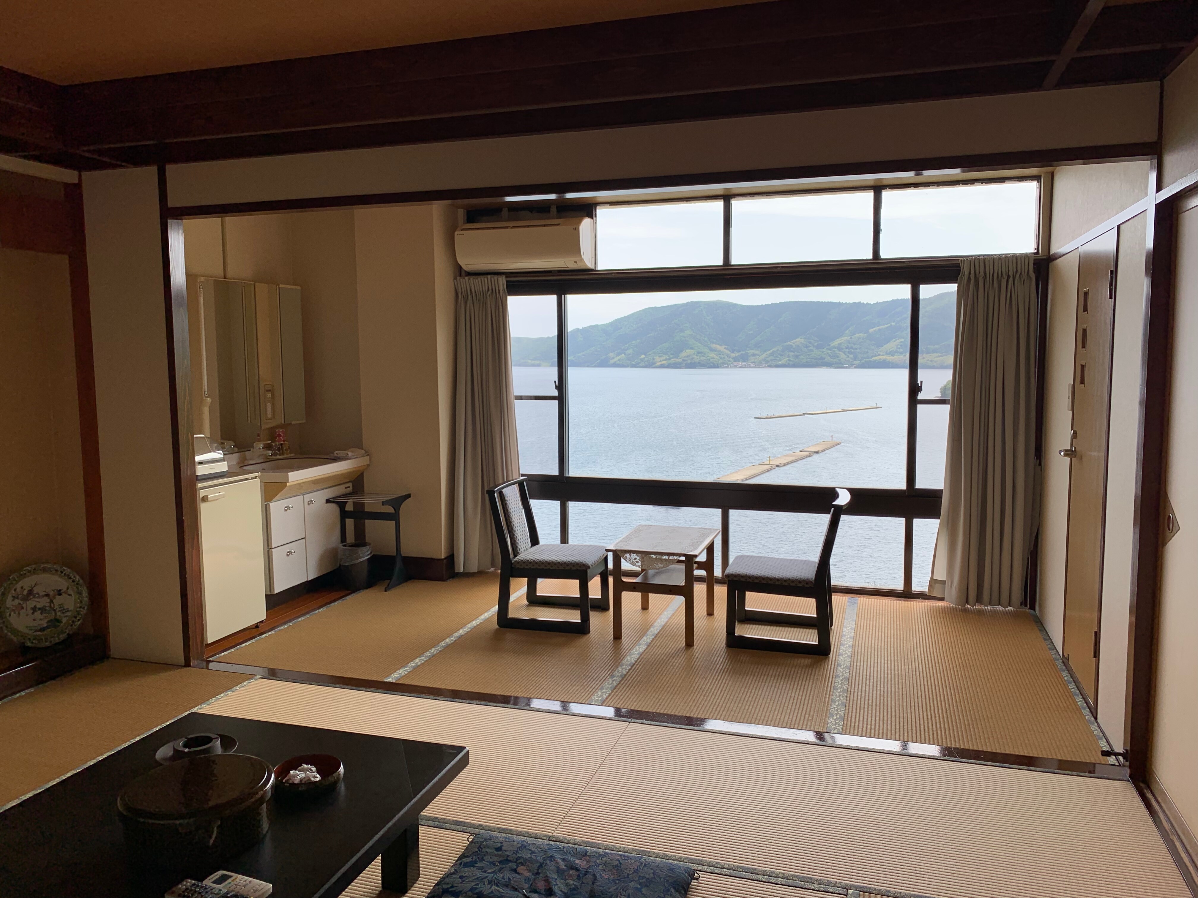 Ocean view Japanese style room 14 tatami mats