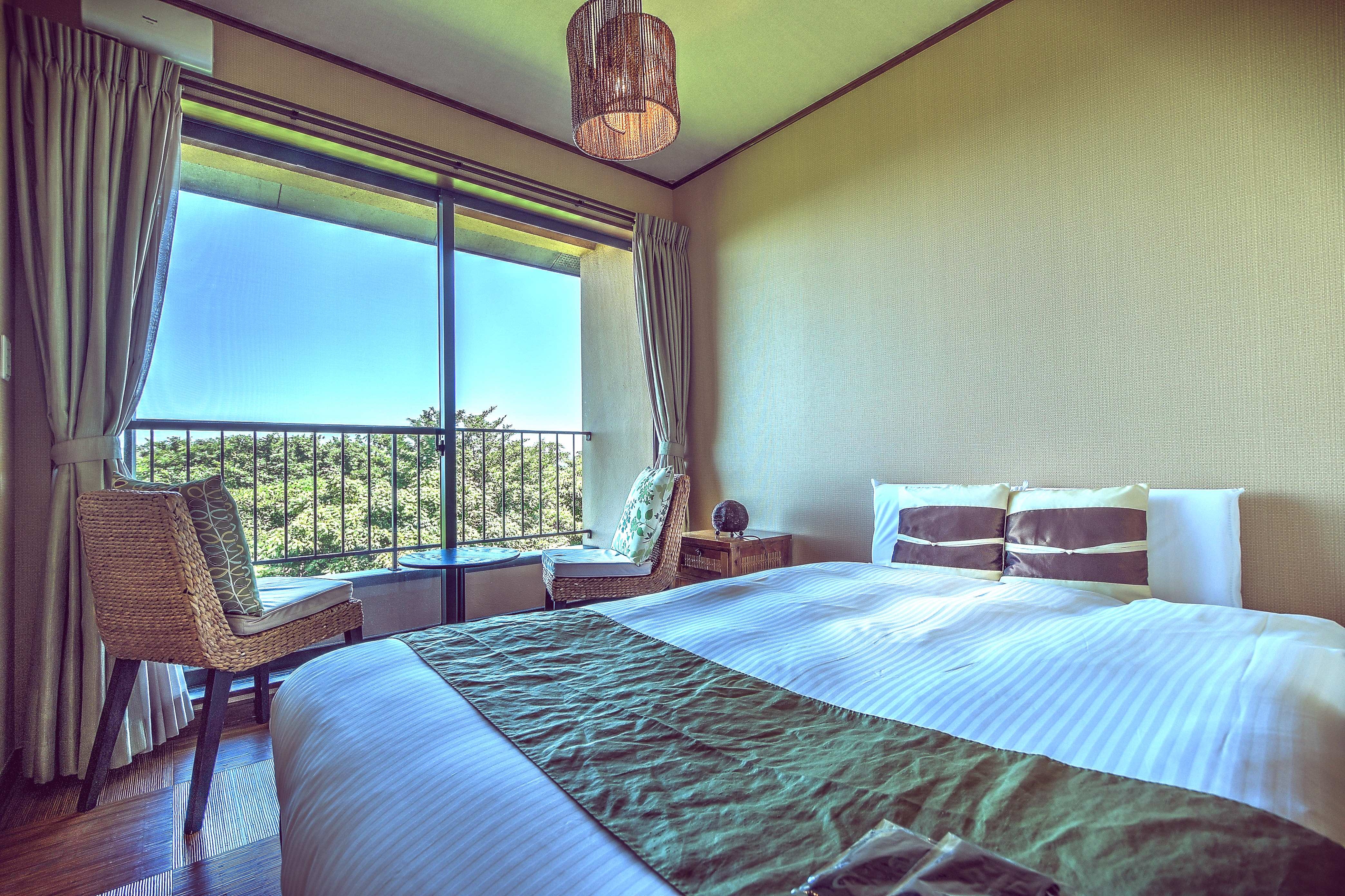[Wind] Standard double / Wake up with a spectacular view of blue sky and greenery in the morning