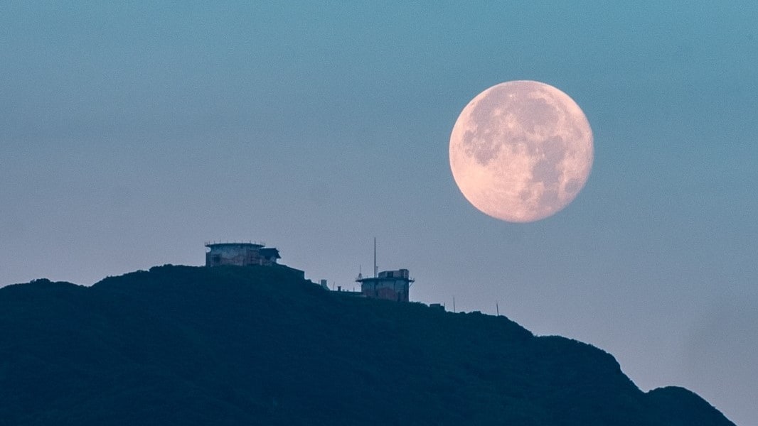 Setting Moon