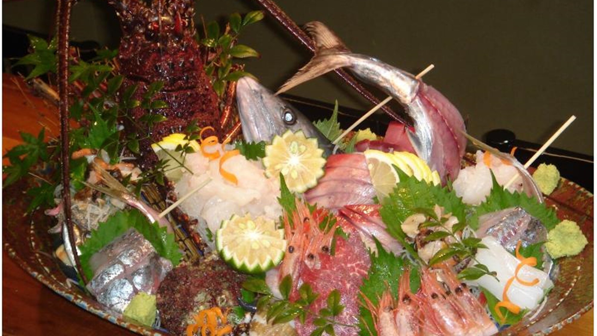 [Dinner example] We offer freshly caught seafood that will make you feel like "This is Goto!"