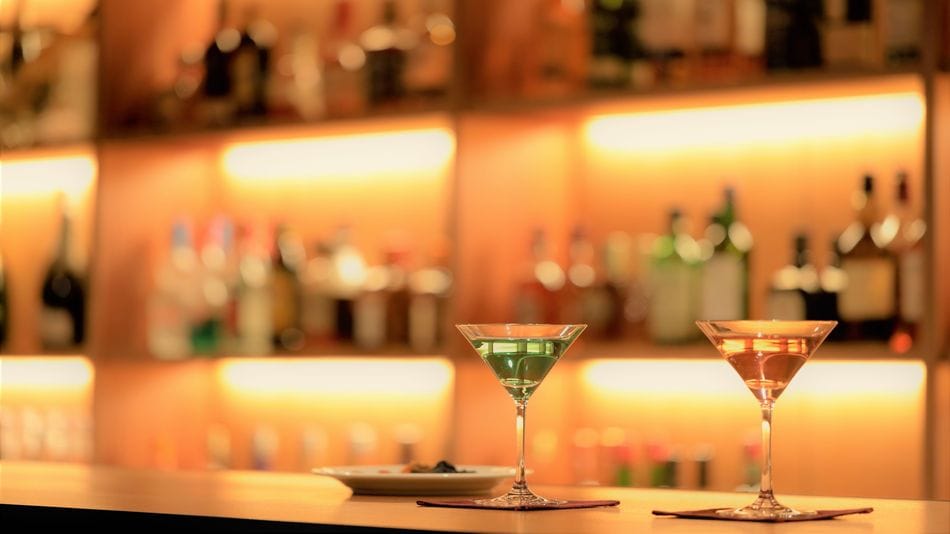 [Bar Lounge] Dozens of authentic cocktails. Enjoy conversation with a dog-loving bartender
