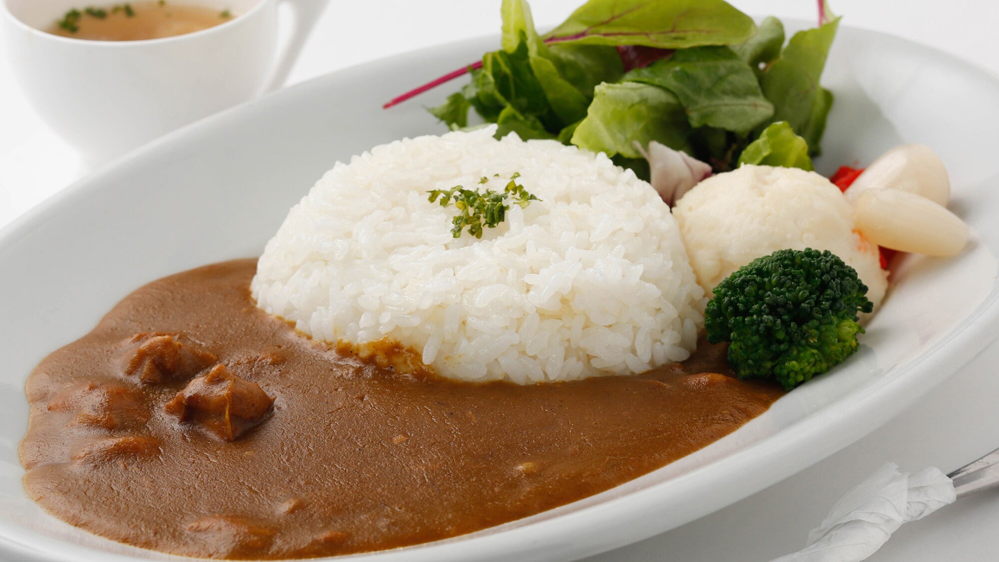 ■早餐：早晨咖哩■一種健康的食譜，使用較少的麵粉和黃油，因此不會讓您感到胃部沉重。它也受到女性的歡迎。