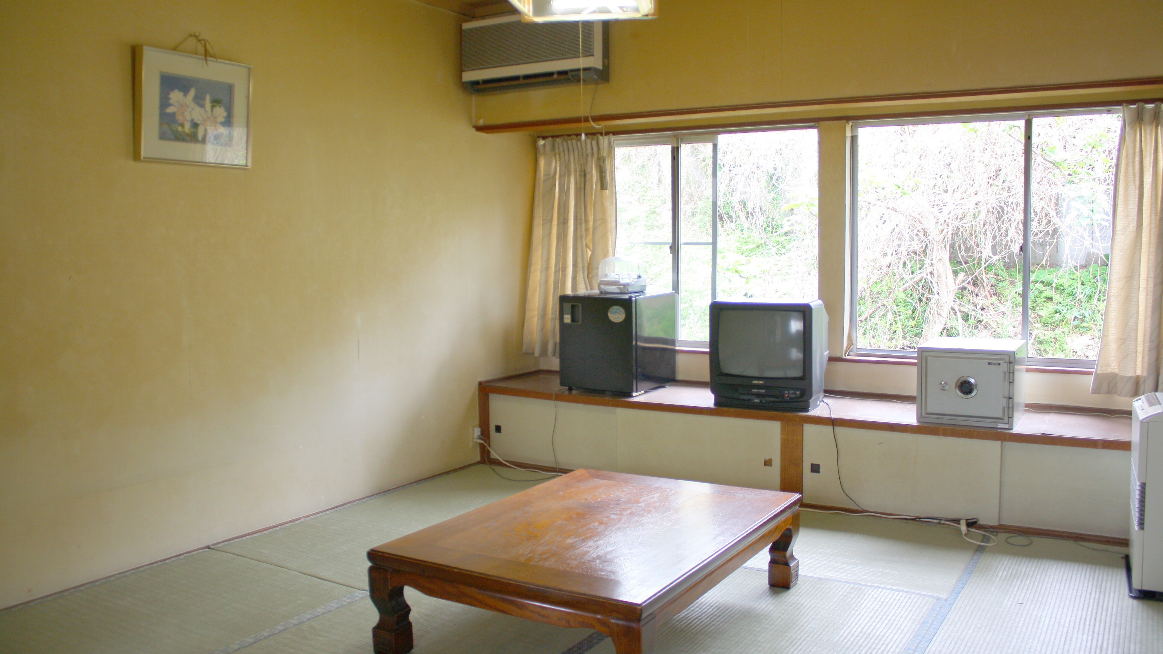 [Old building] There is a reason for the Japanese-style room