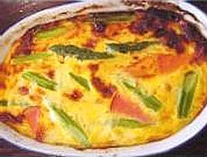 Quiche style of ham and asparagus