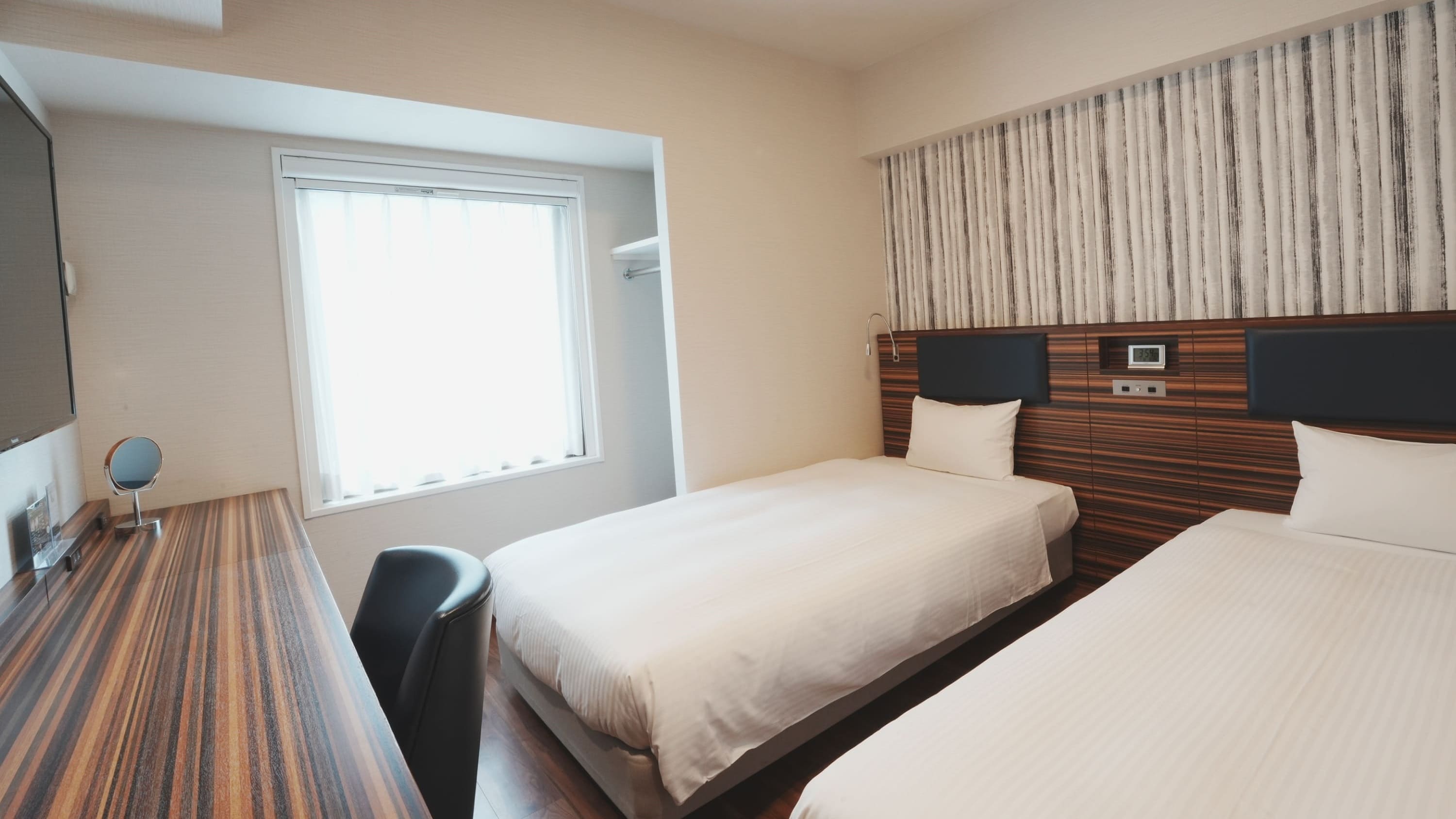 [Superior Twin Room]