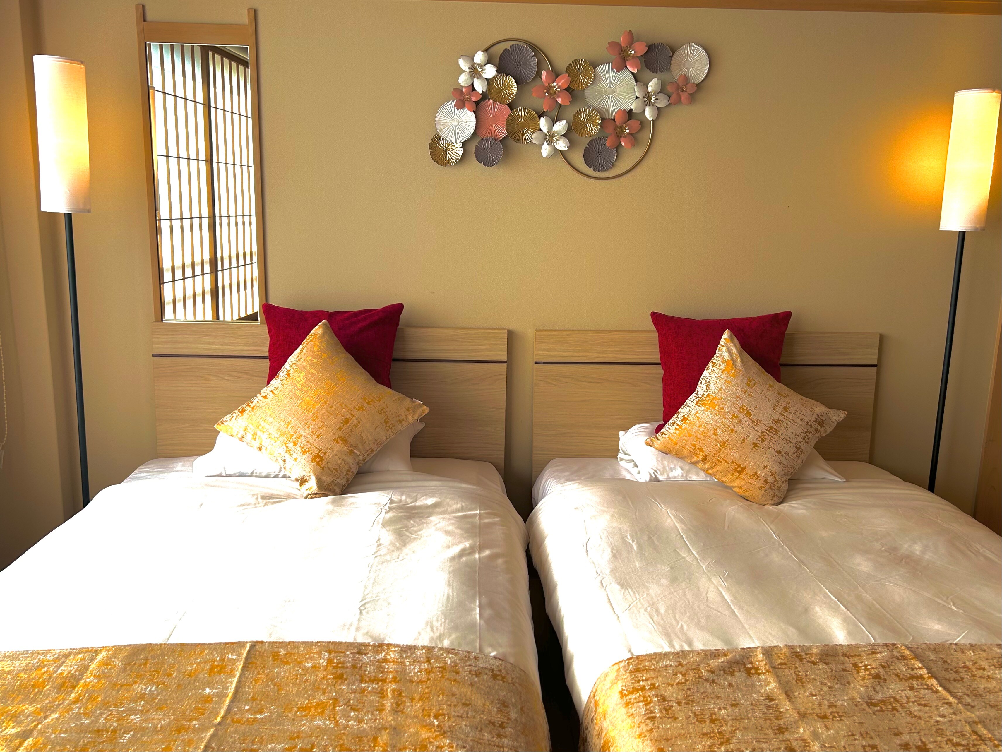 Japanese modern twin room (example)