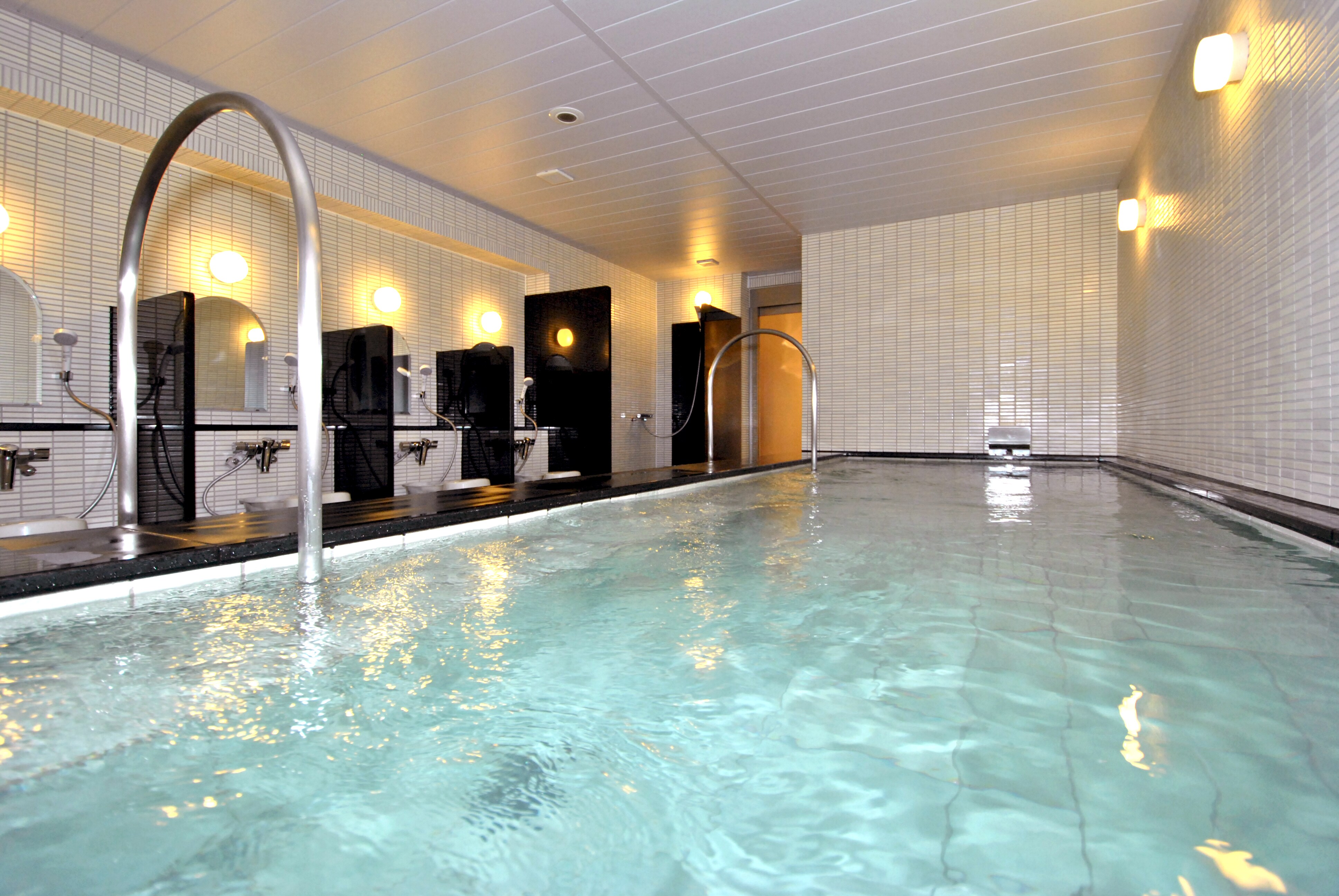 Artificial hot spring public bath (for men)