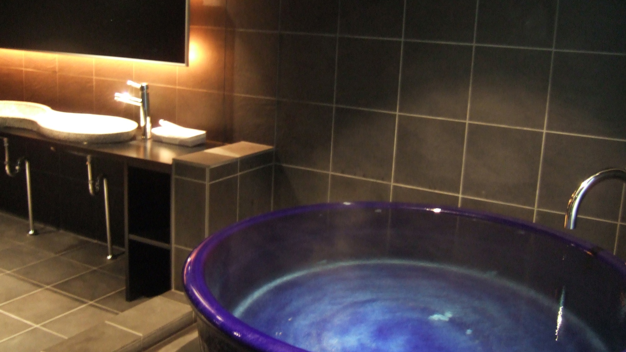 "Seed", one of the four popular private baths "Camellia"