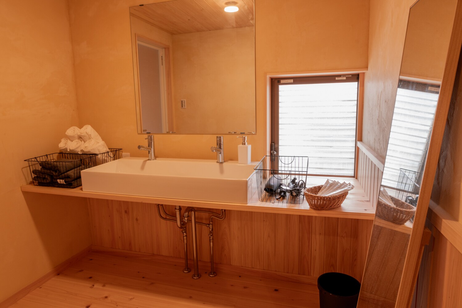 Washbasin