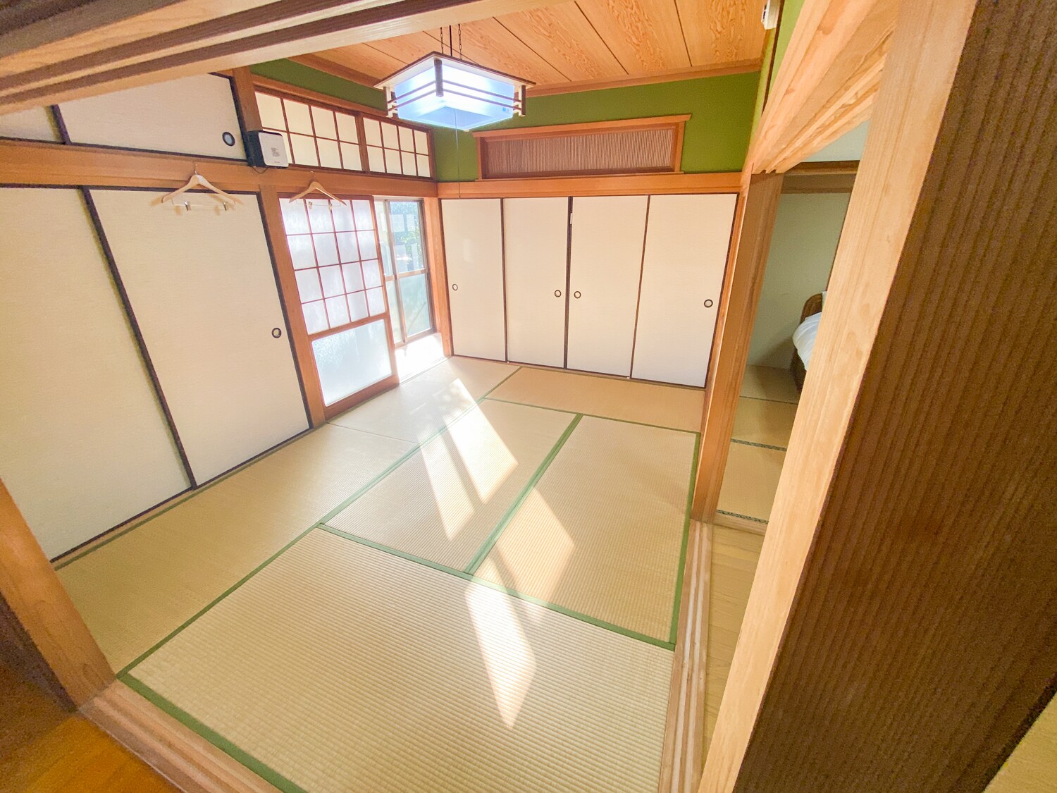 A Japanese-style room that can also be used as a bedroom