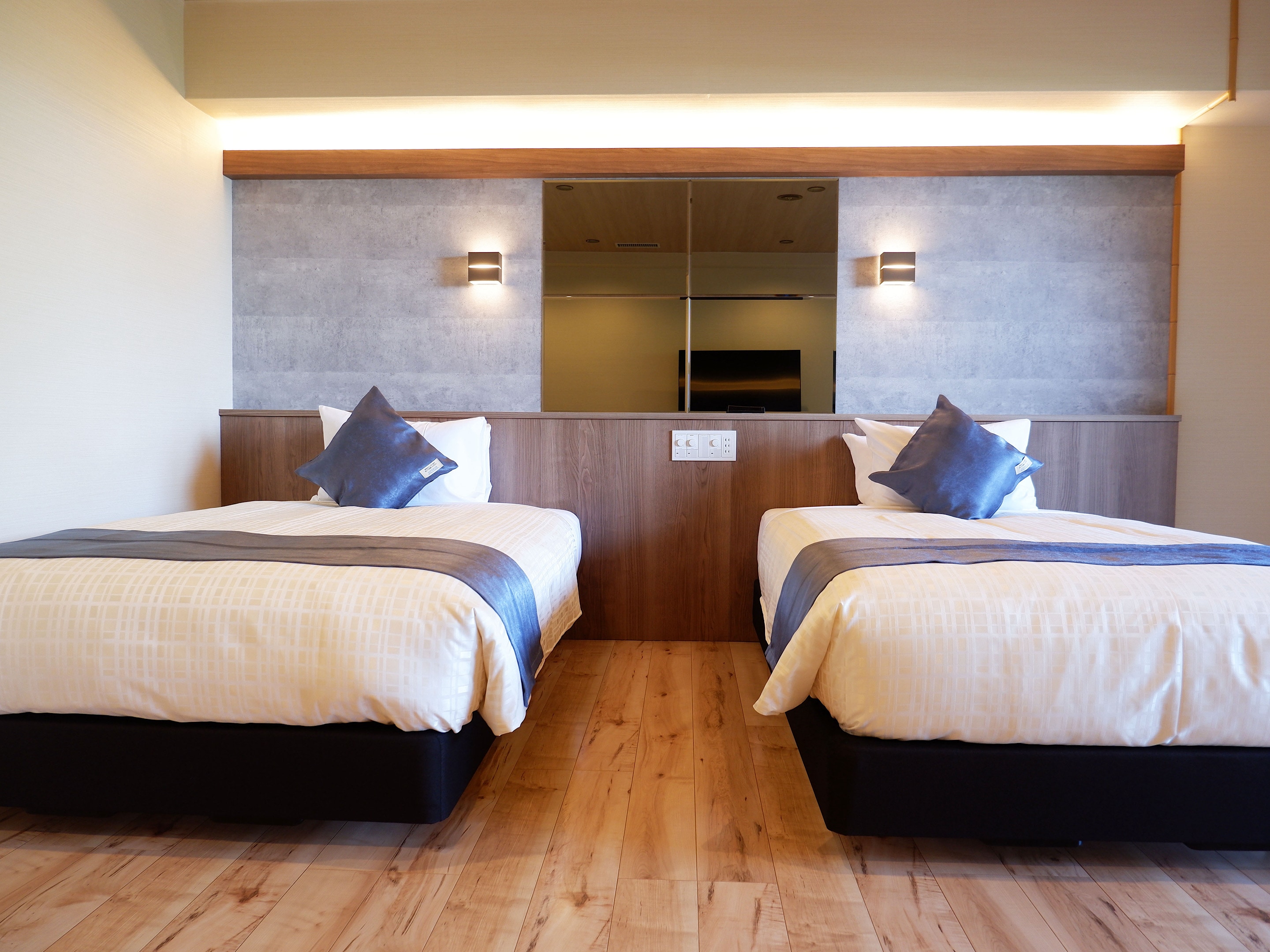 [Modern Western-style room] 40 square meters + terrace 11 square meters, Shigaraki-yaki open-air bath