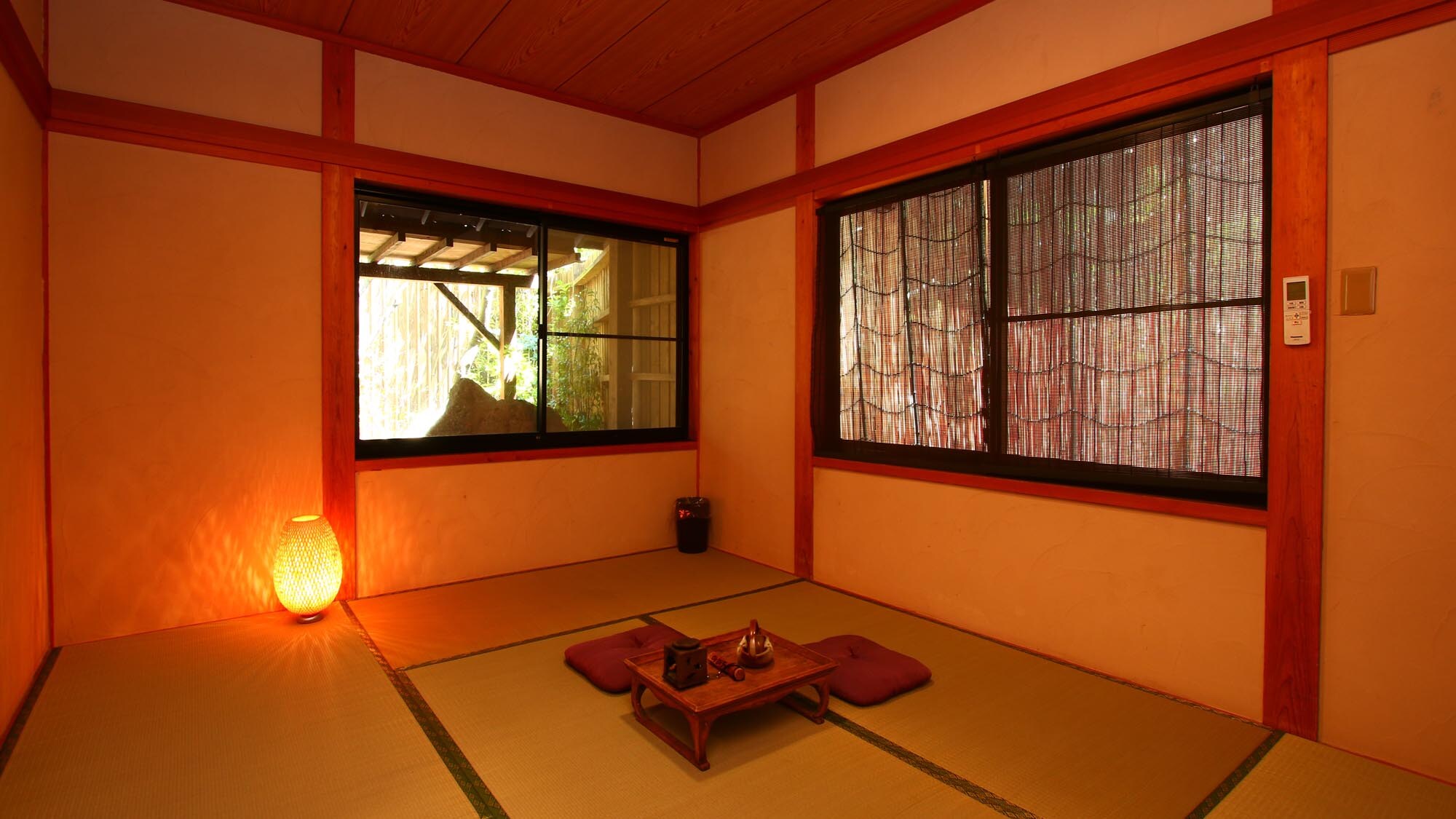 Kamar bergaya Jepang untuk dua orang (Yamayuri)