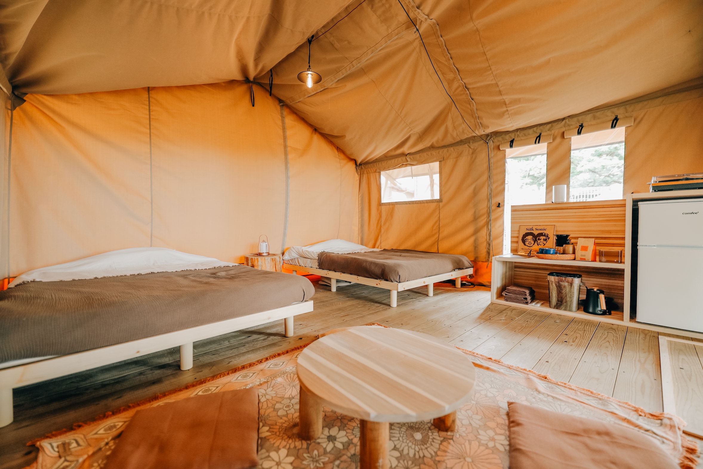 SAFARI TENT