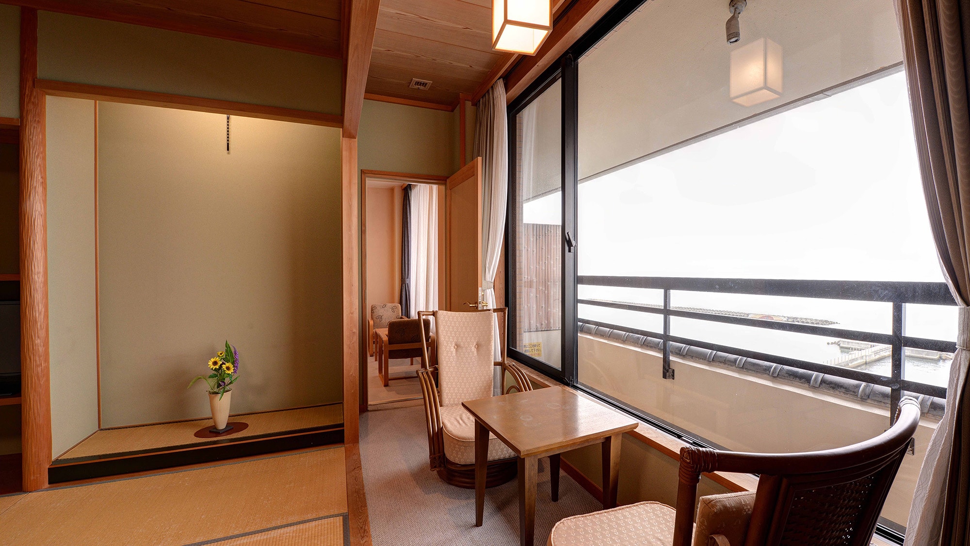 *【커넥트 룸】 일본식 객실과의 접속 가능한 방도 있습니다.