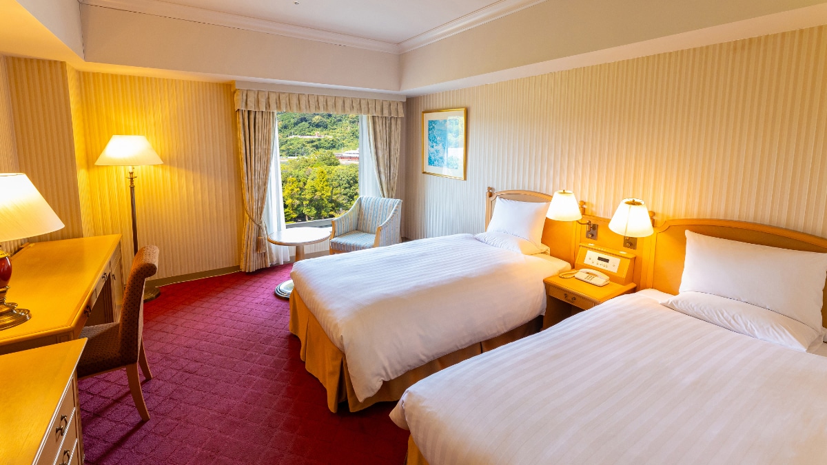 Standard Station View Room Example