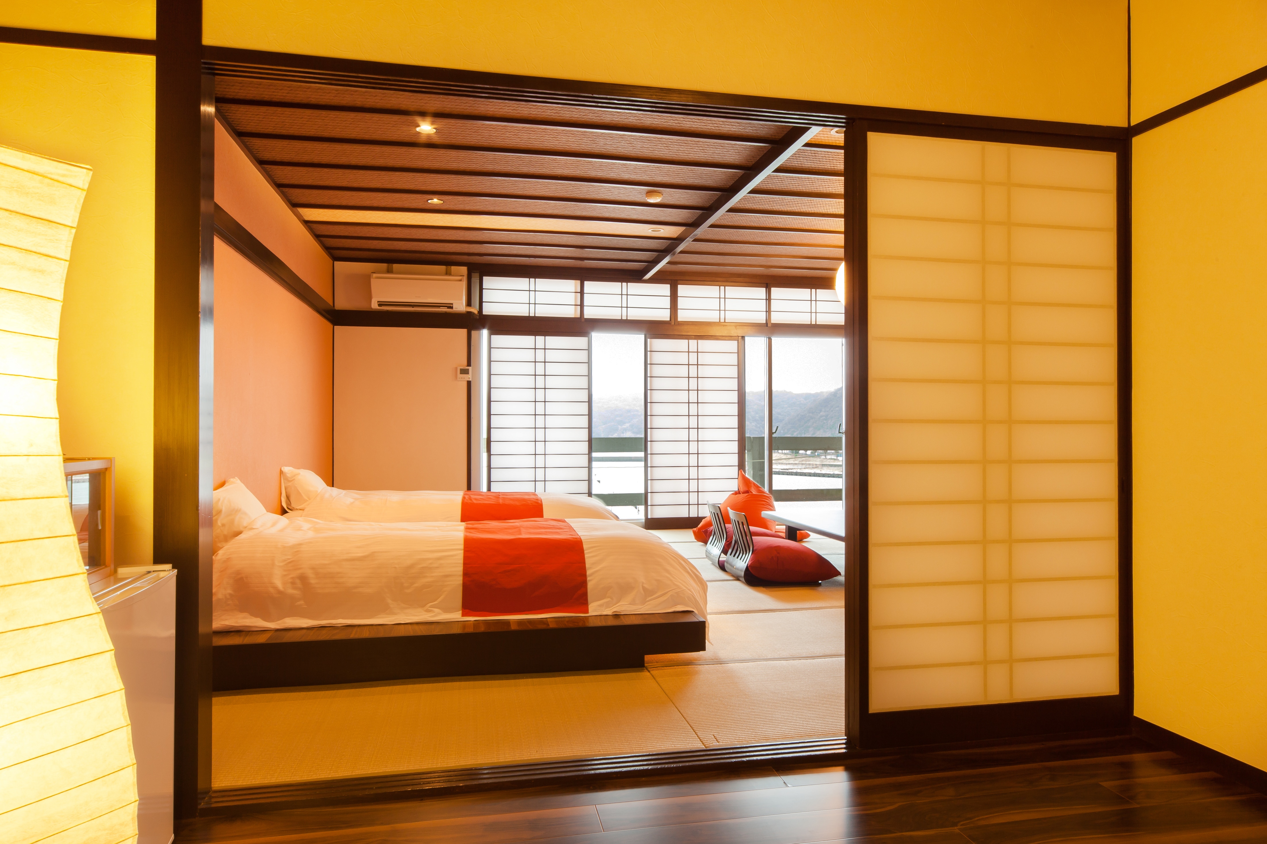 ■Ren■Renovated Japanese-Western style room