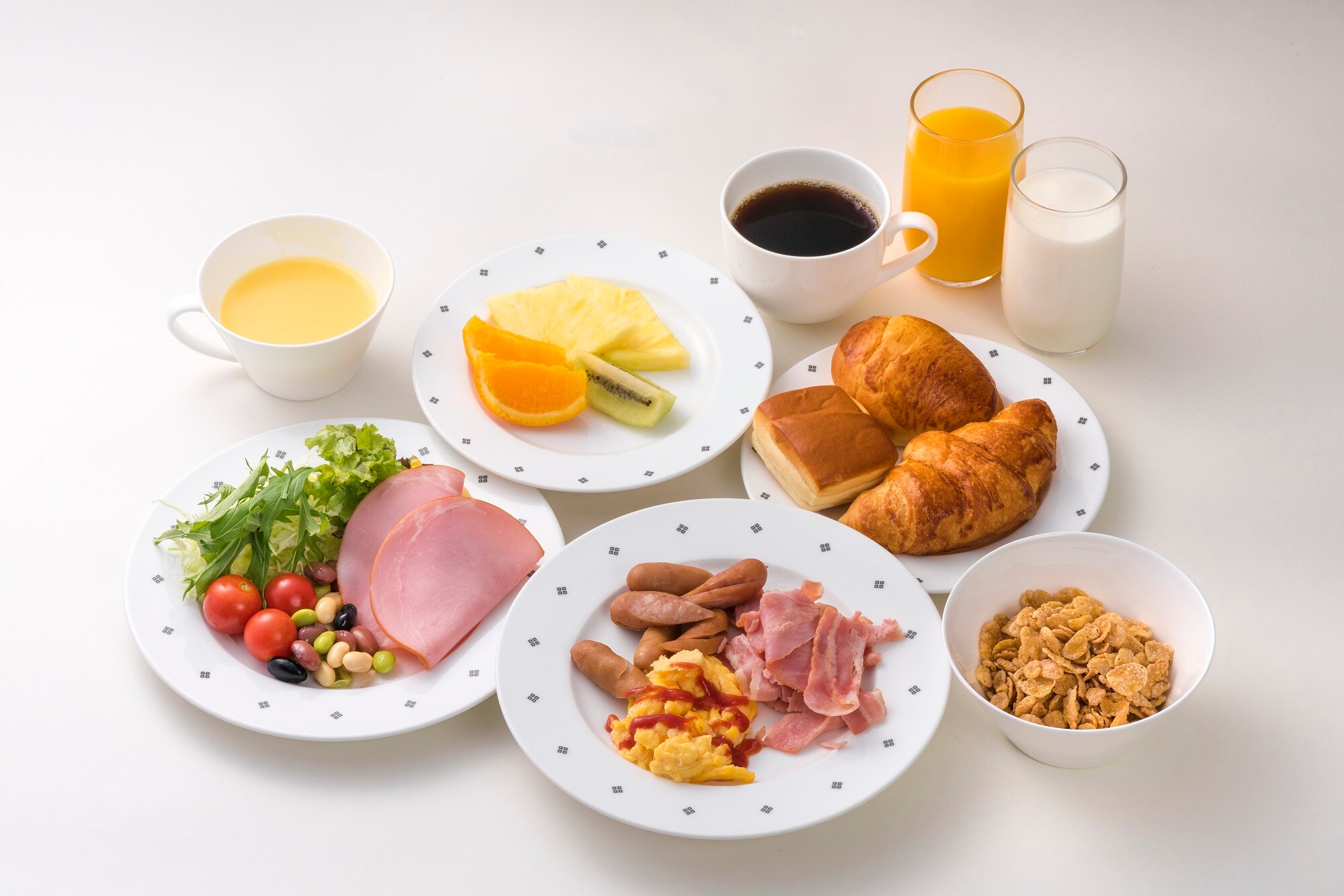 Prasmanan sarapan (contoh makanan Barat)