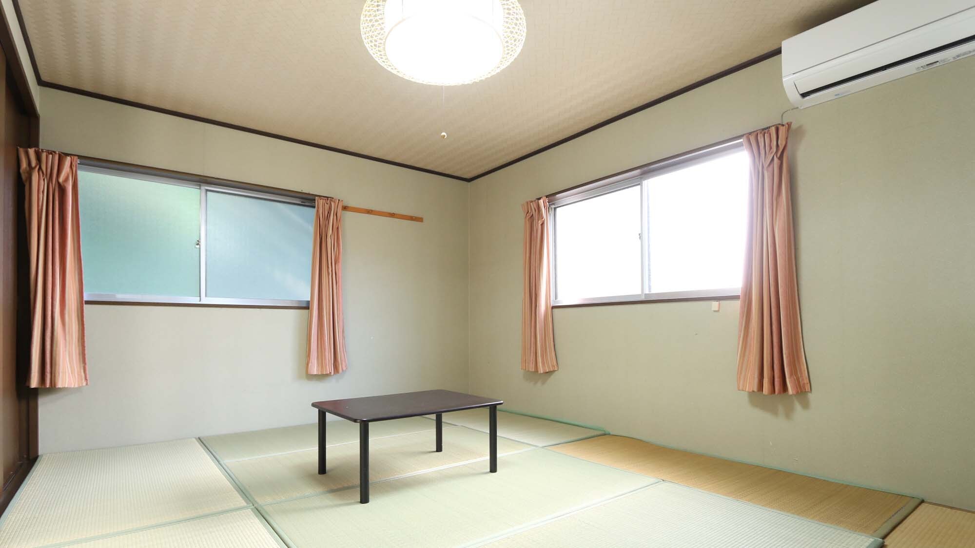 Japanese-style room